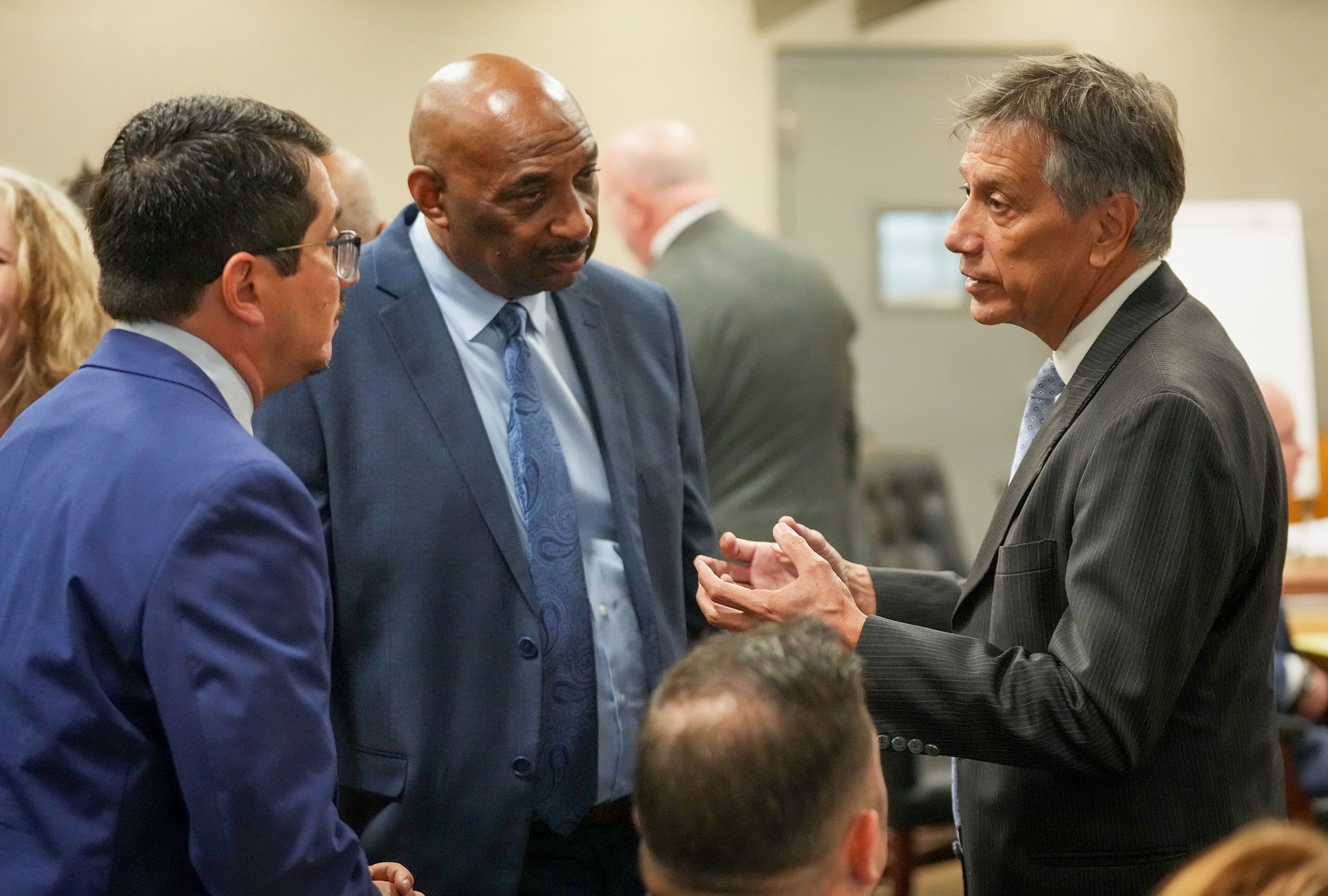 Judge unconvinced by defense claims of ‘secret meetings' in Austin police cases
