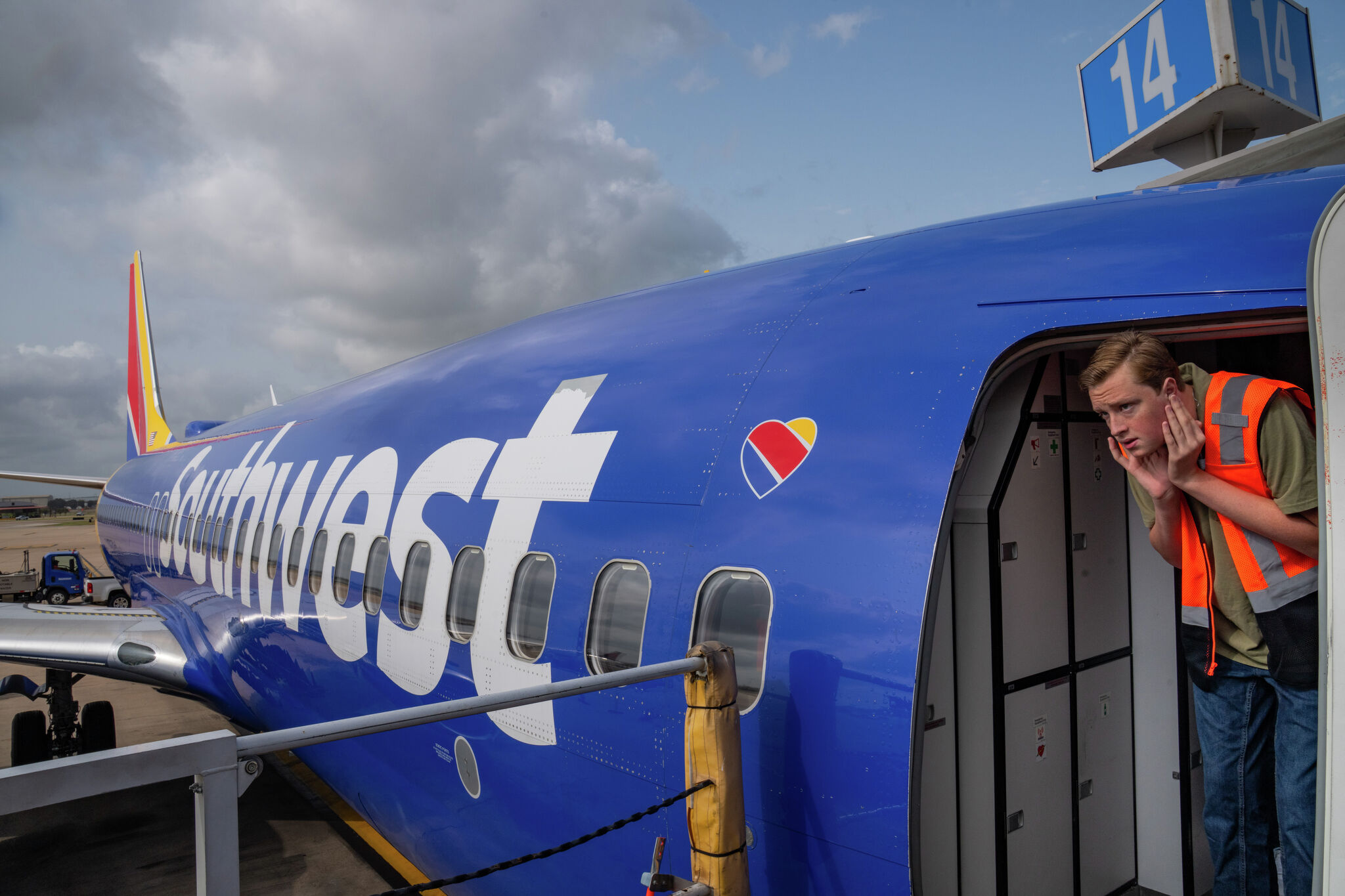 Students explore careers in aviation with Southwest Airlines at Austin Airport