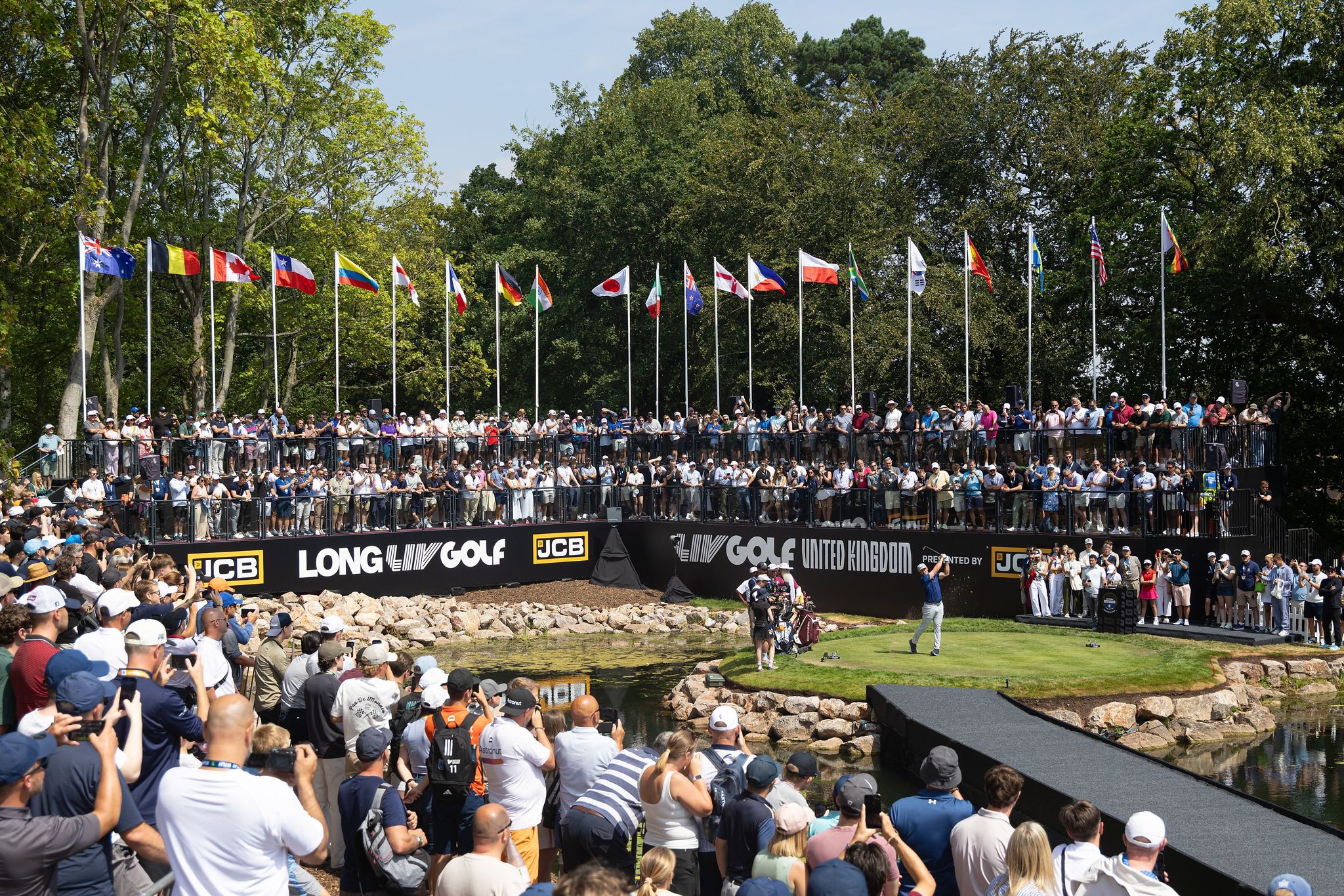 LIV Golf tiene inversor principal y planifica otra temporada