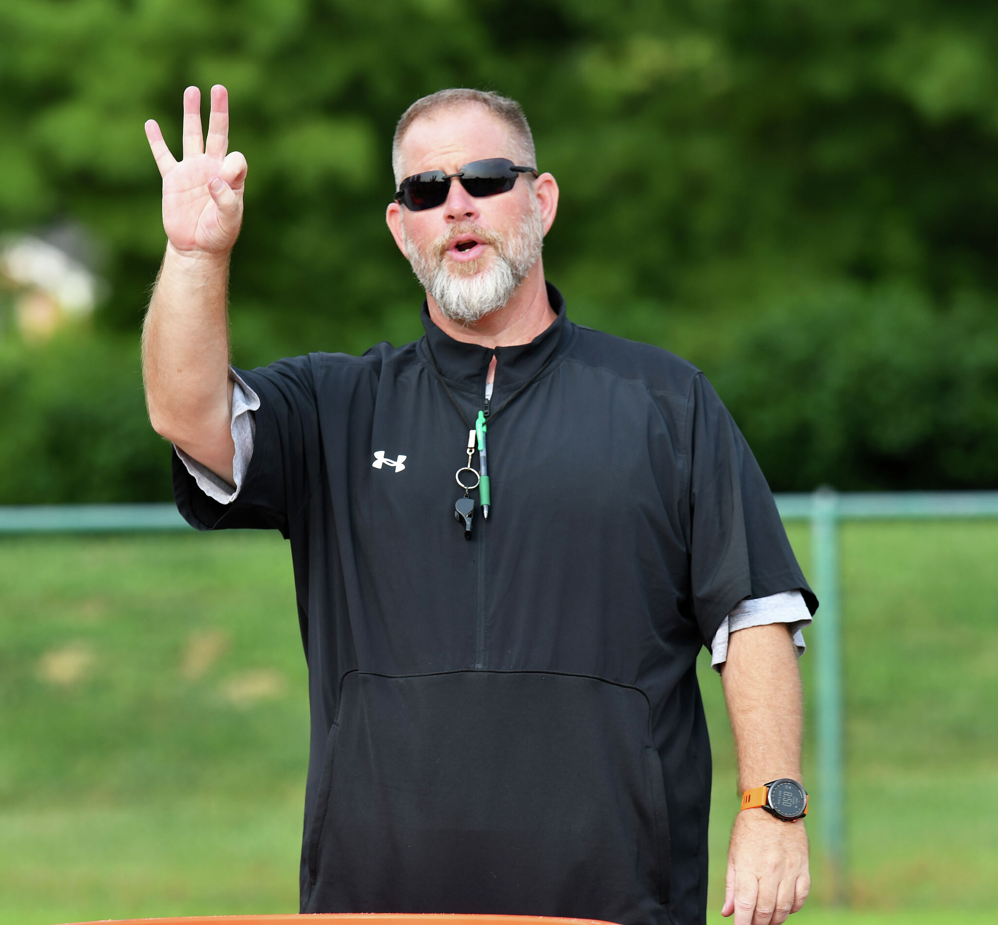 Edwardsville football keeps standards steady amid season changes in 2026
