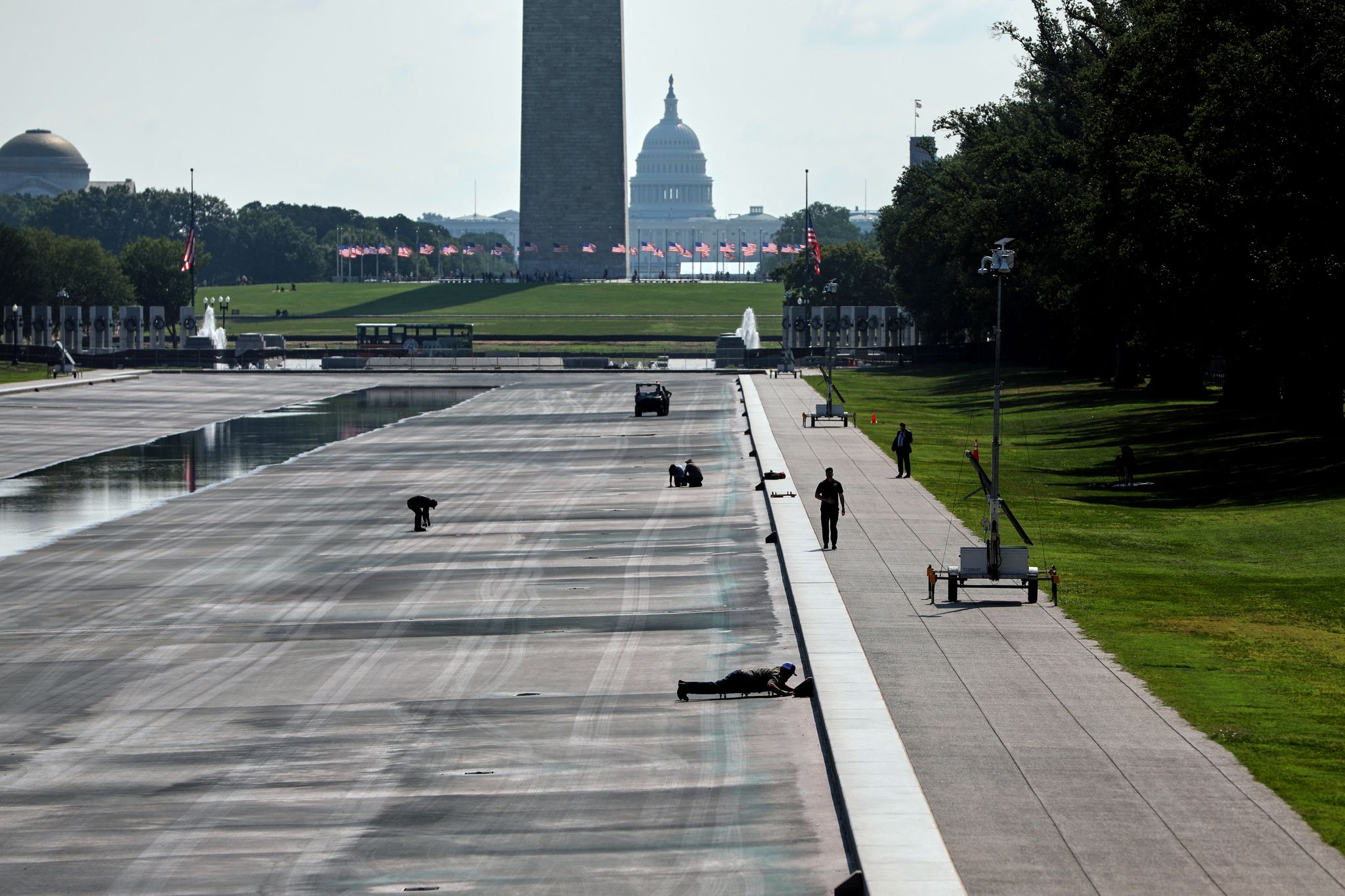 Reflecting Pool's botched repairs threaten to tarnish the National Park Service's reputation By MATTHEW DALY , Associated Press Aug 13, 2026