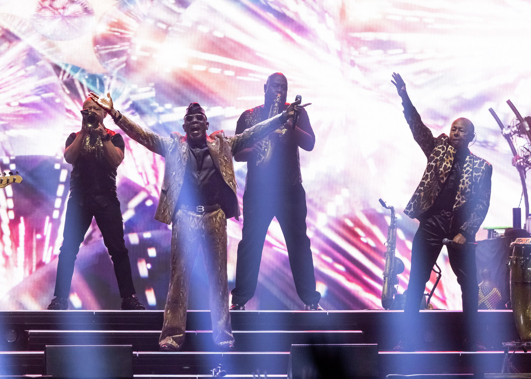Earth, Wind & Fire Abruptly Postpones SF Concert: What We Know