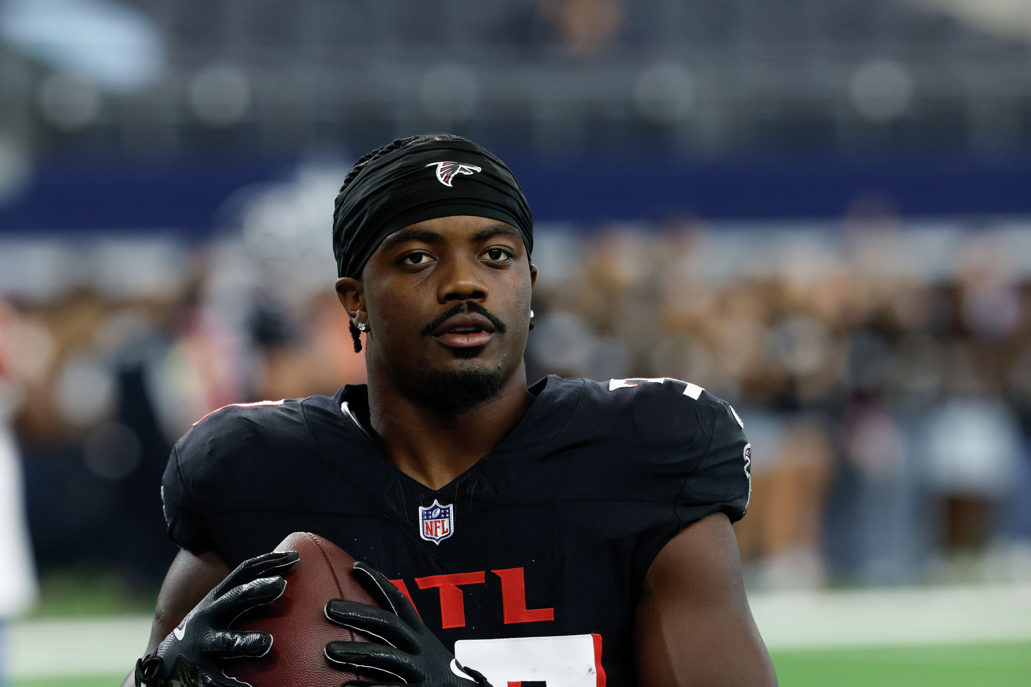 Dallas Cowboys sign UFL running back Jashaun Corbin