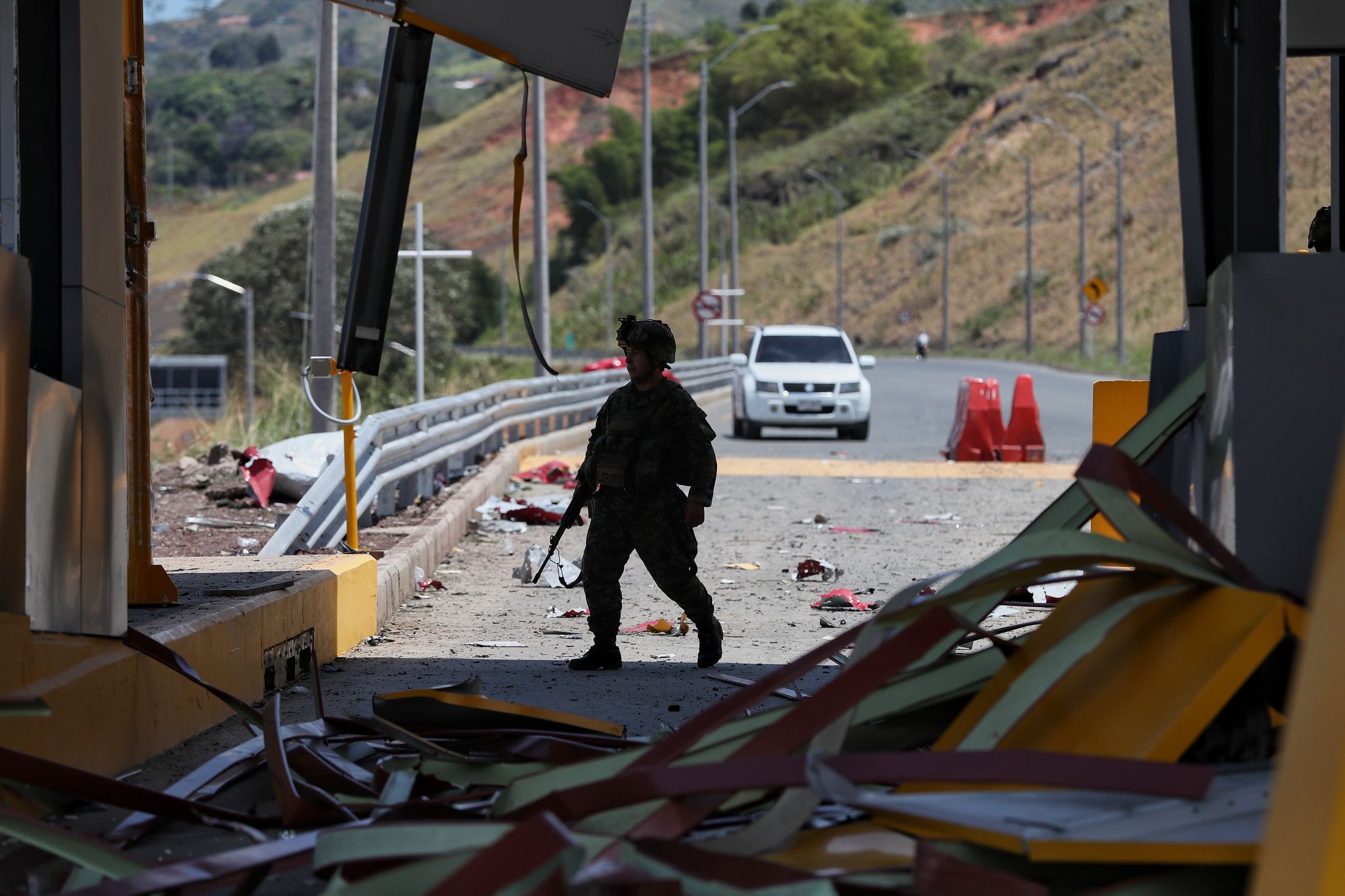 A car-bomb attack targets southwest Colombia a day after conservative president takes office