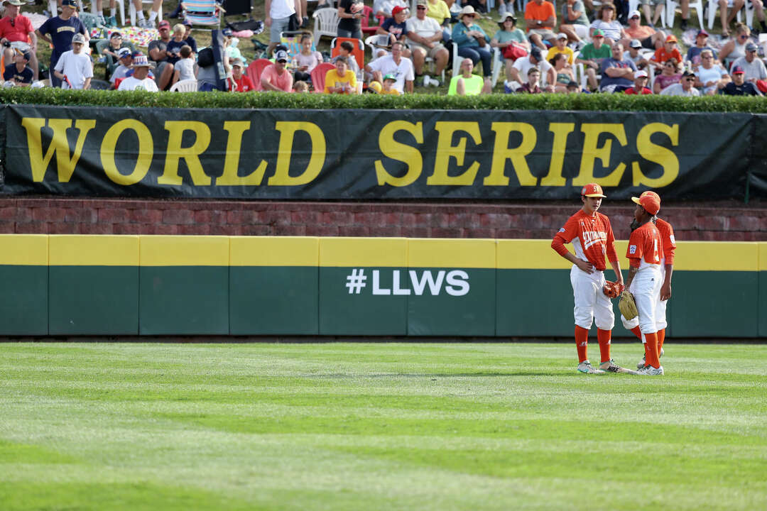 llws-schedule-bracket-saturday-game-times-scores-in-williamsport