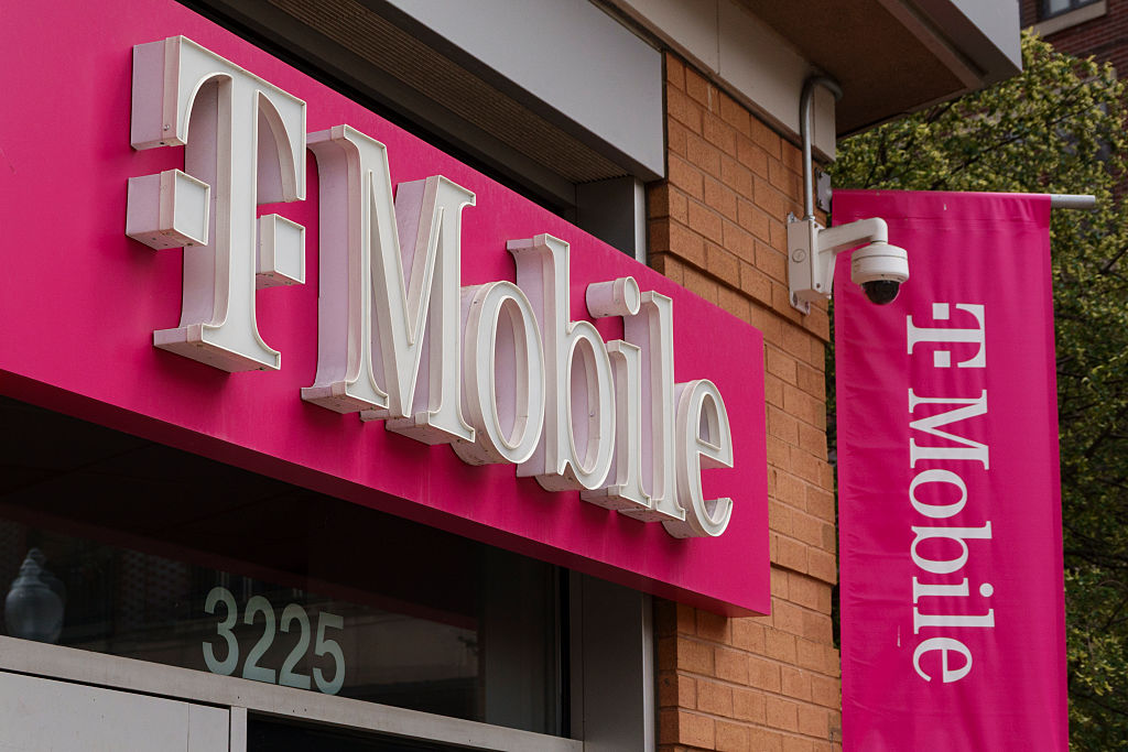 T-Mobile layoffs to cut 112 jobs at Irving, Texas office