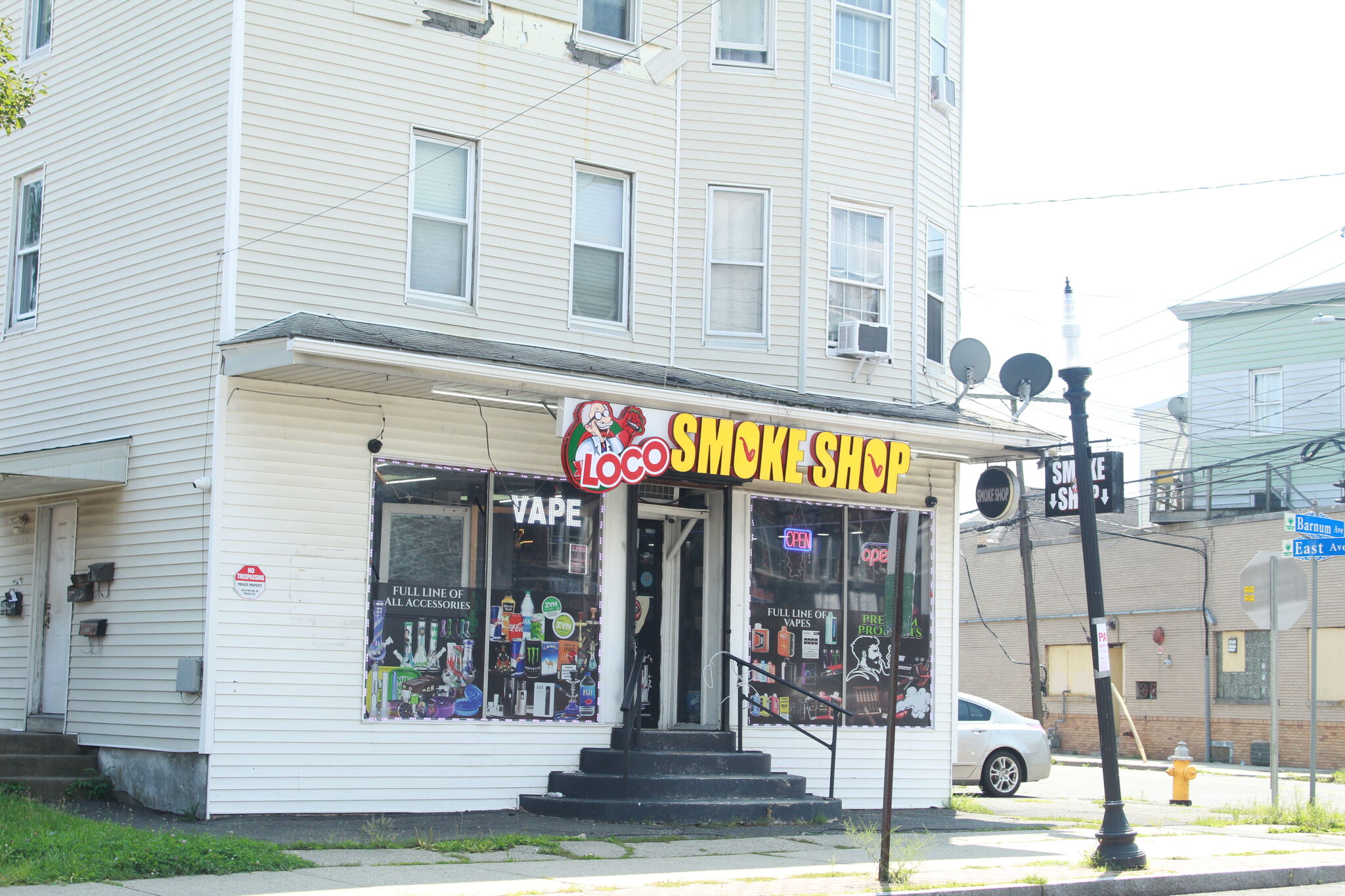 ctpost.com - Andreas Yilma - Bridgeport halts new smoke shops for a year after police seize 500 pounds of cannabis, THC products