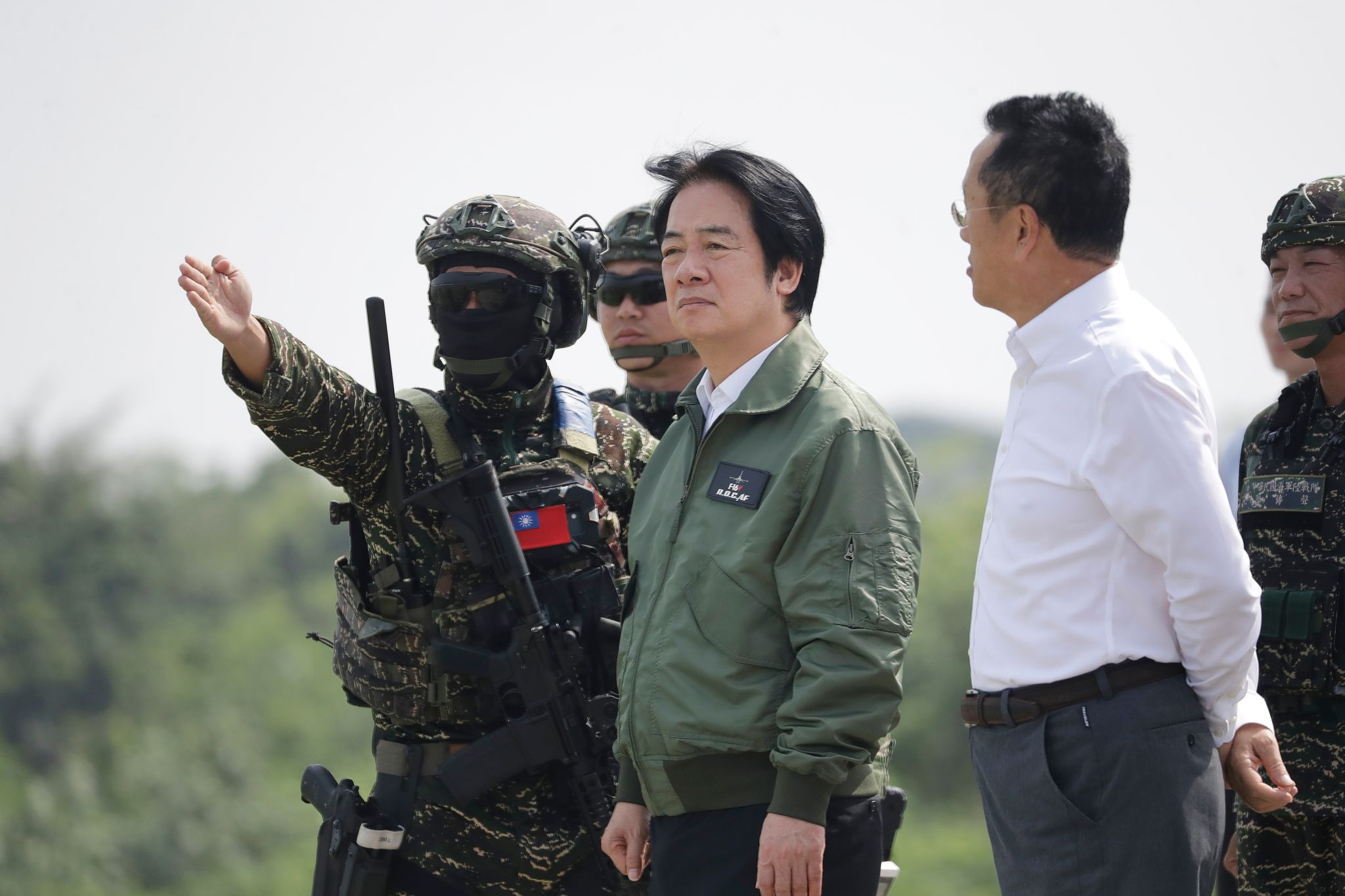Taiwan briefly slows its mobile internet to text-only speed as part of defense drill By JOHNSON LAI and HUIZHONG WU , Associated Press Aug 13, 2026
