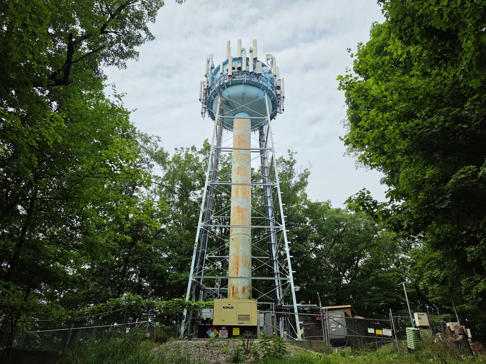 Frankfort approves new cell tower for Tank Hill