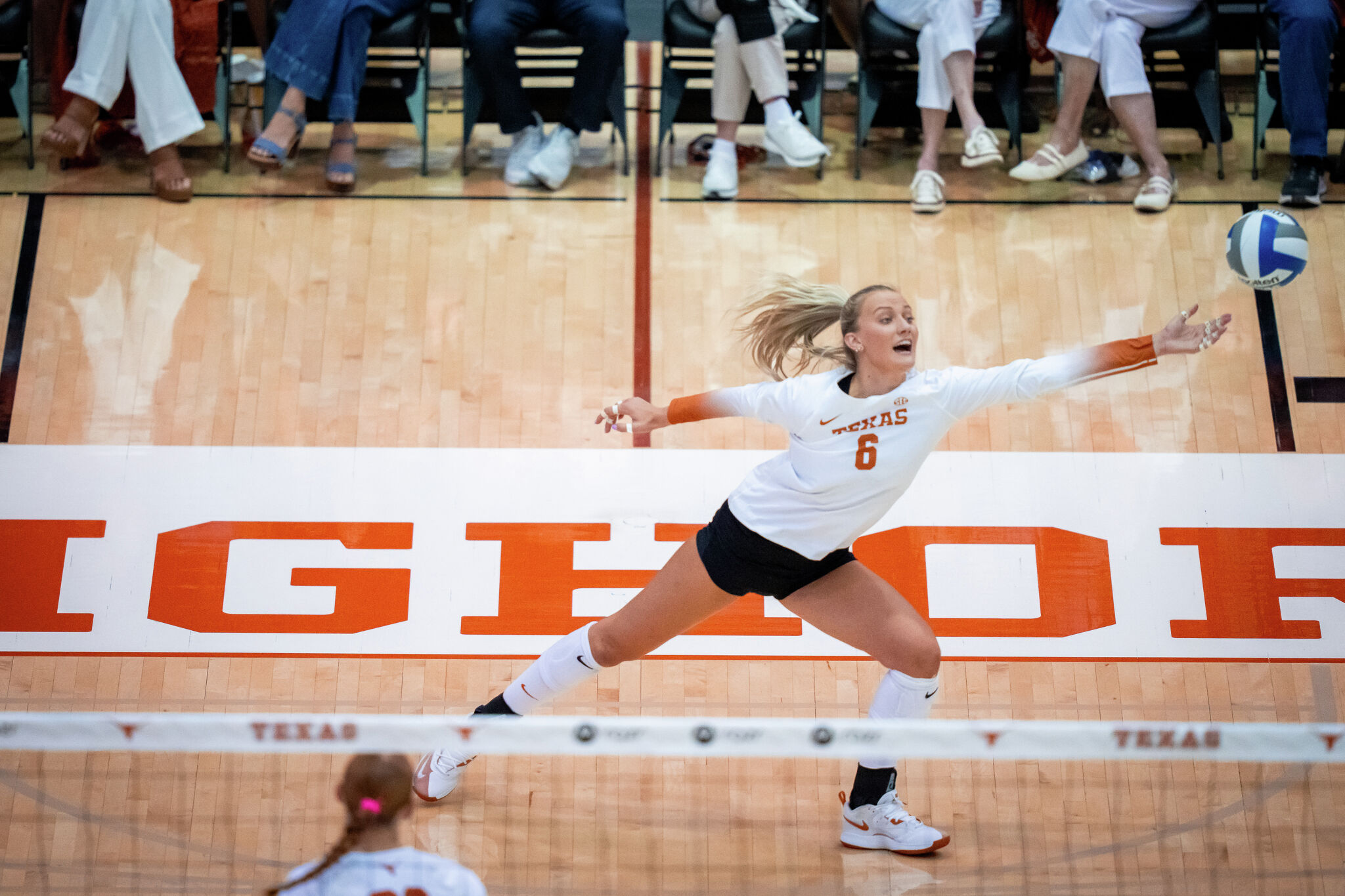 Actualización sobre la lesión de Abby Vander Wal: Texas Longhorns OH abandona el juego contra TCU