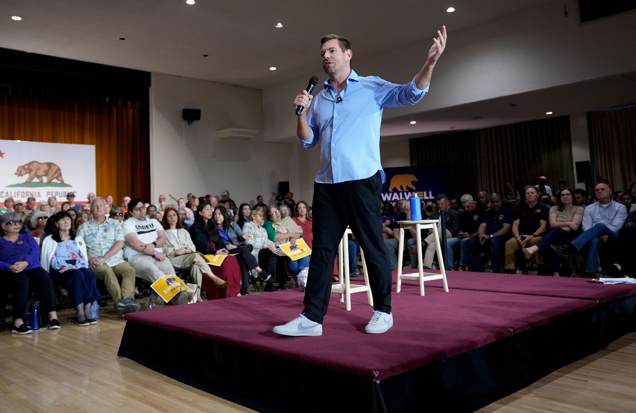 White House releases damaging Swalwell documents