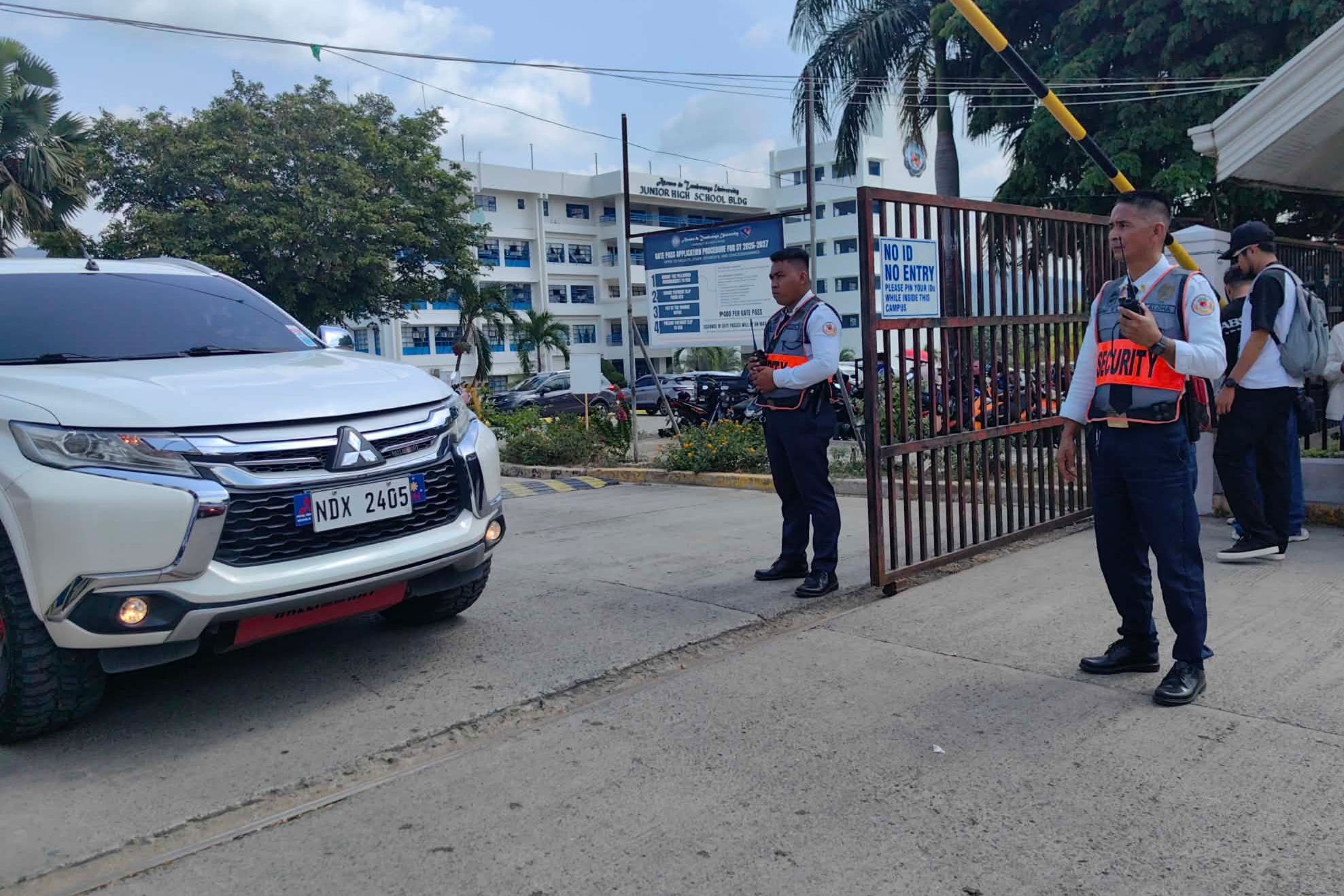 Un estudiante mata a tiros a un compañero de clase y luego se suicida en Filipinas, dice alcalde