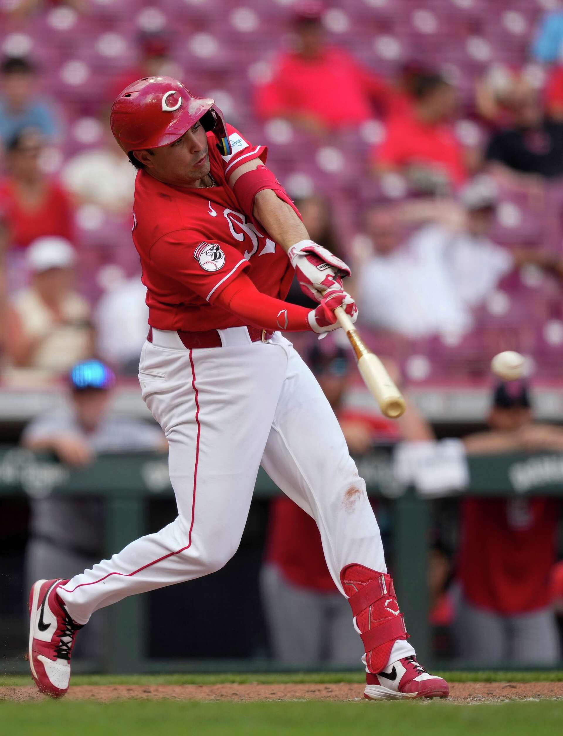 Dane Cook Dane Myers' dropped fly with 2 outs in 9th gives Cardinals a wild 10-9 ...