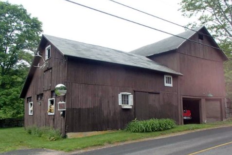 Monroe landscaper gets Newtown's OK for Christmas tree farm, pumpkin patch near Brookfield border