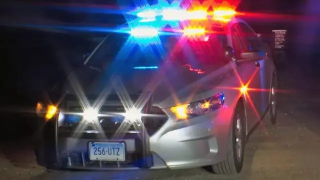 Crash closes I-84 west in Danbury Wednesday morning
