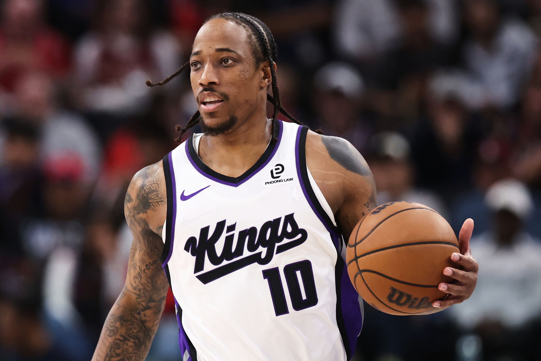 DeMar DeRozan agrees with Nuggets on 1-year deal for veteran minimum, AP source says By PATRICK GRAHAM , AP Sports Writer Aug 21, 2026