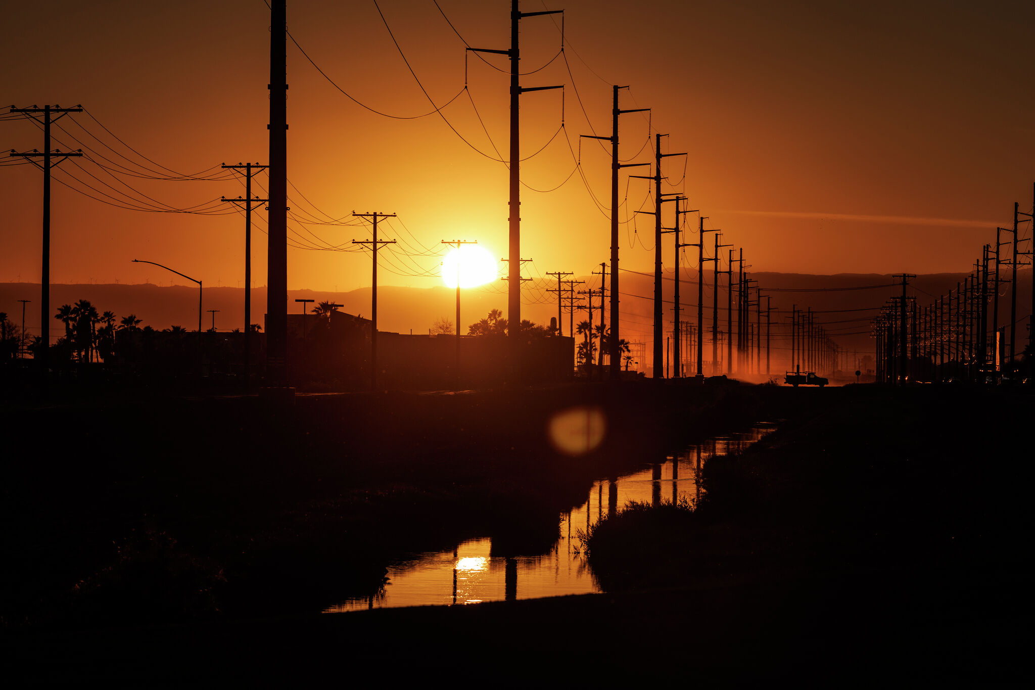 https://s.hdnux.com/photos/01/67/11/24/31233282/3/rawImage.jpg