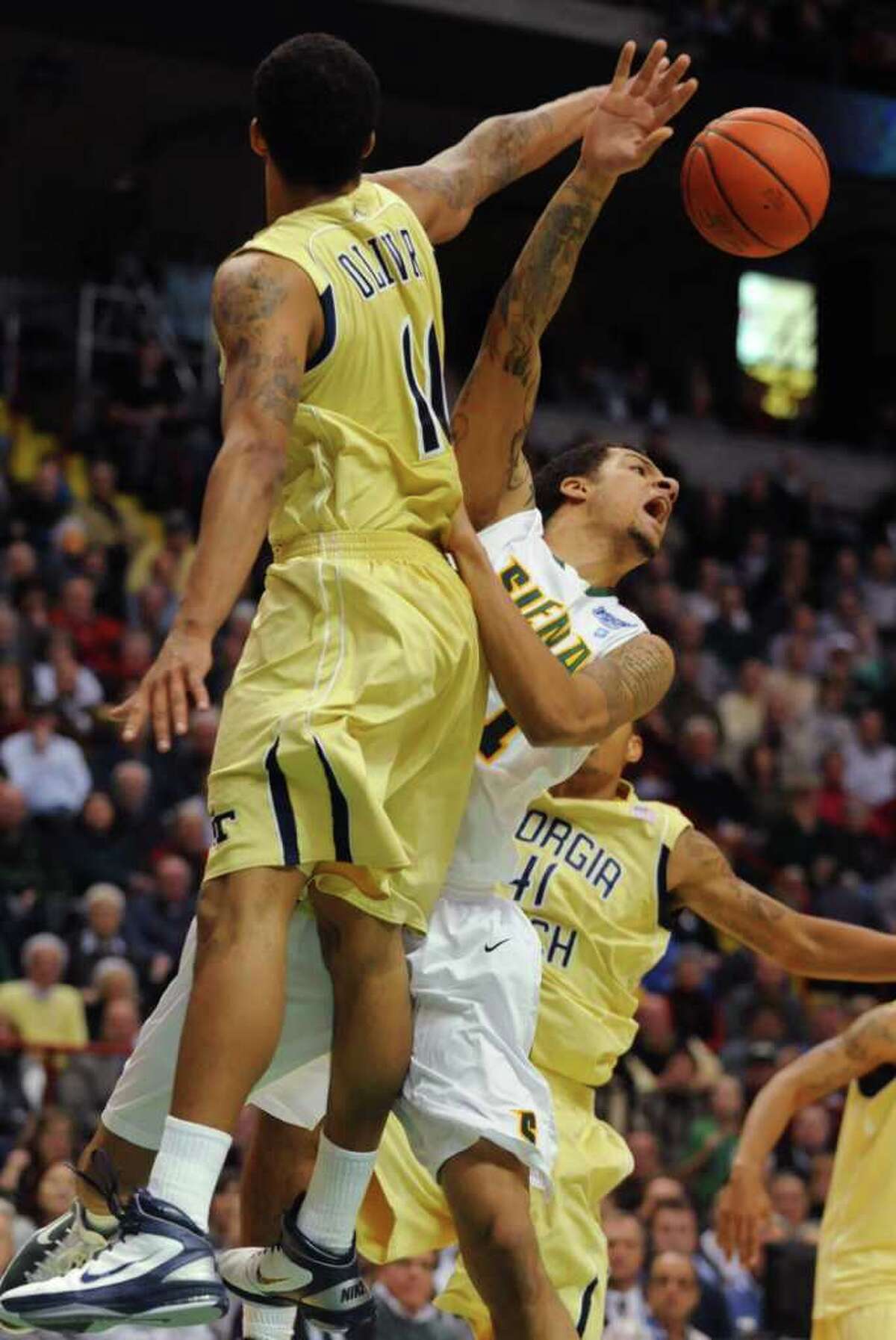 Saints sting Yellow Jackets