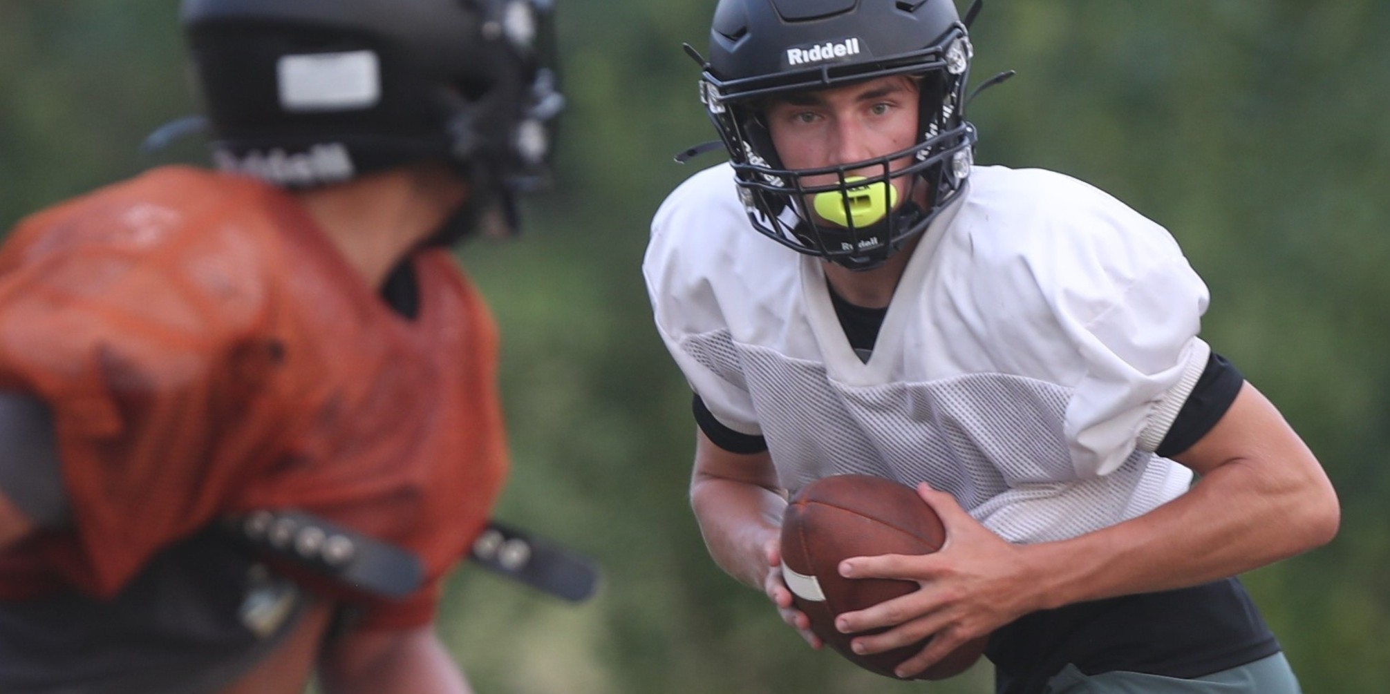 Meyer, Ngubu lead Beardstown past North Greene in opener