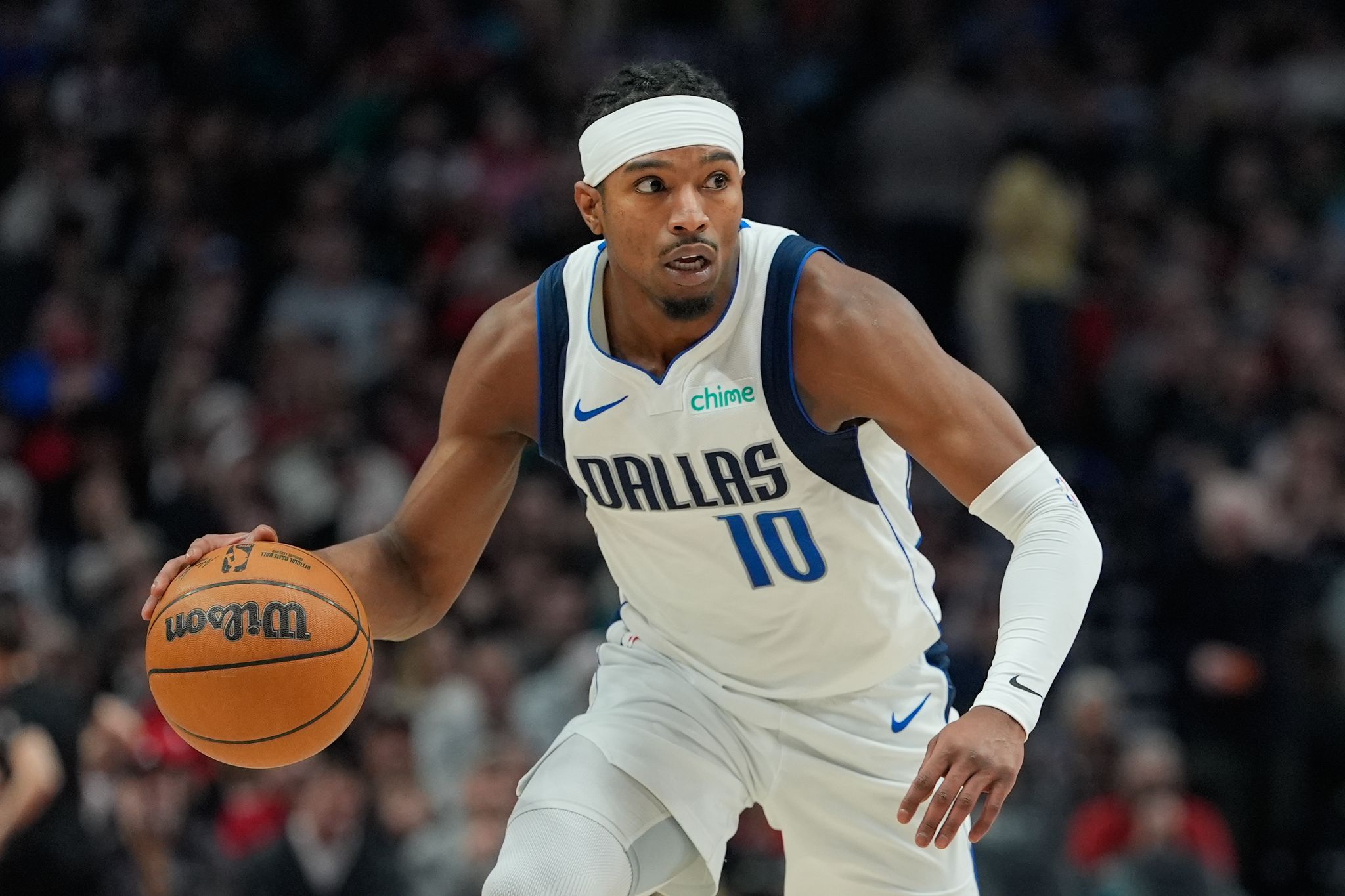 Warriors sign former Mavericks guard Brandon Williams, breaking free-agency stalemate