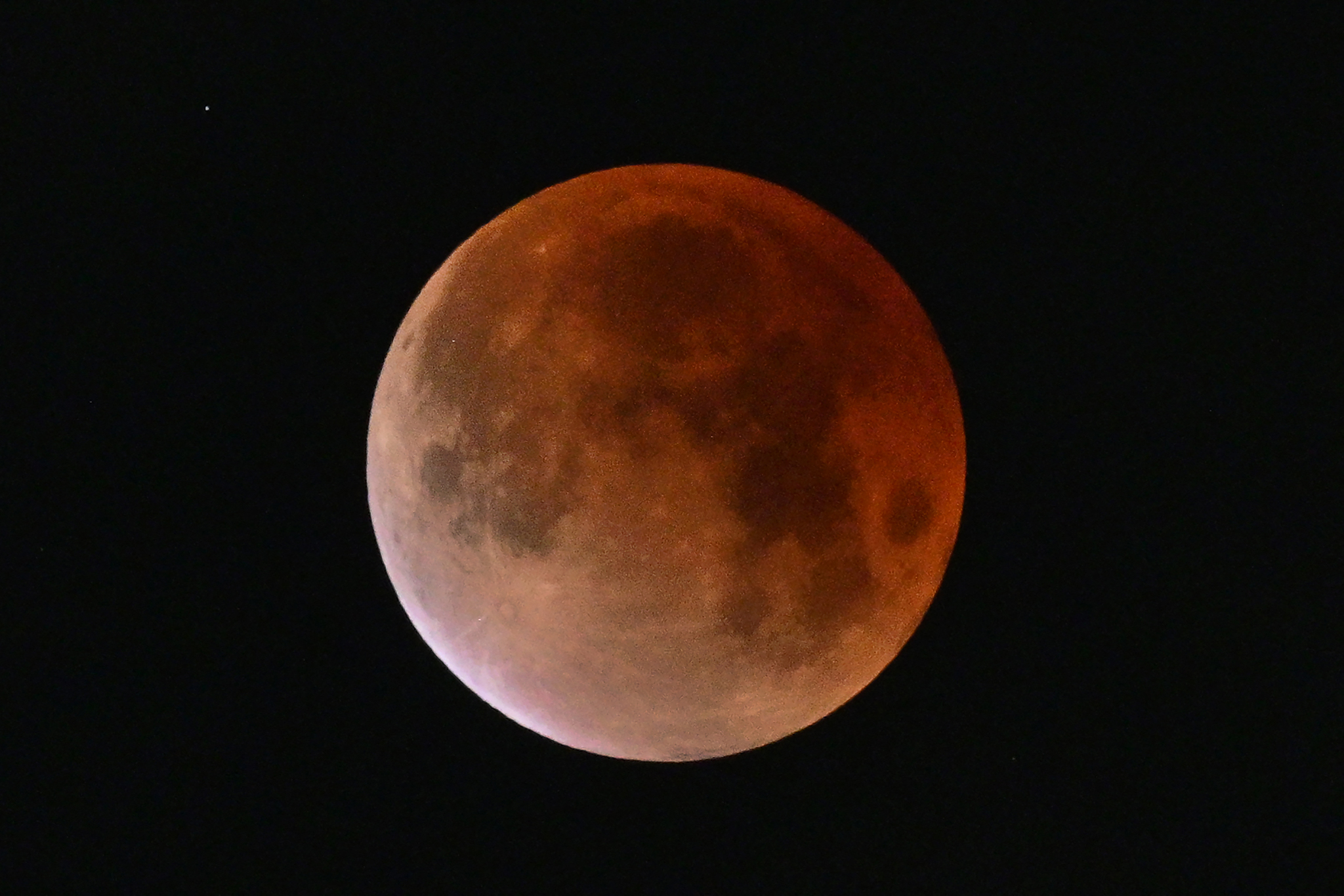 How to watch Thursday's unusual lunar eclipse in California skies