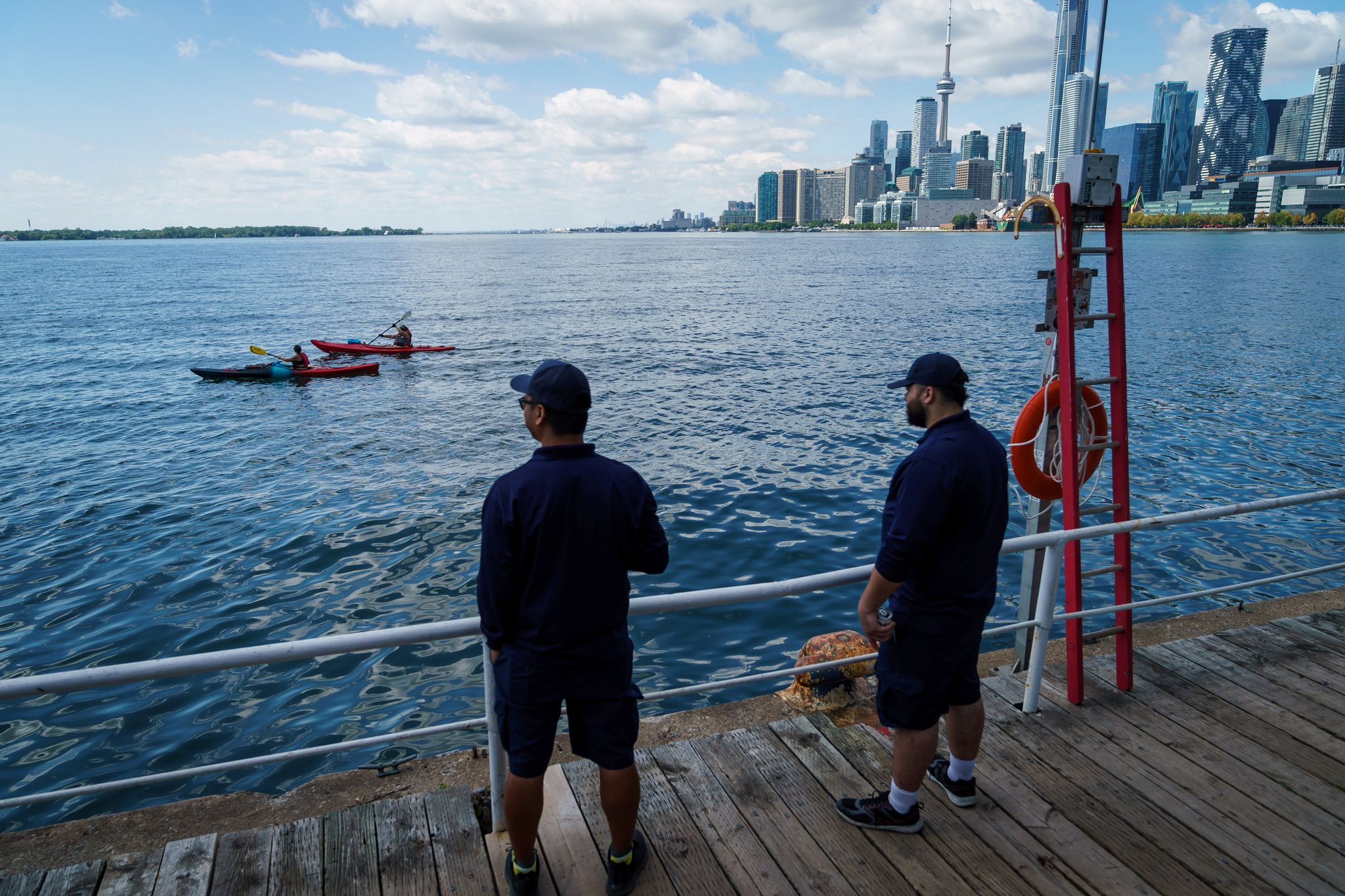 Trump plantea renombrar el lago Ontario como “lago Estados Unidos”; canadienses se oponen
