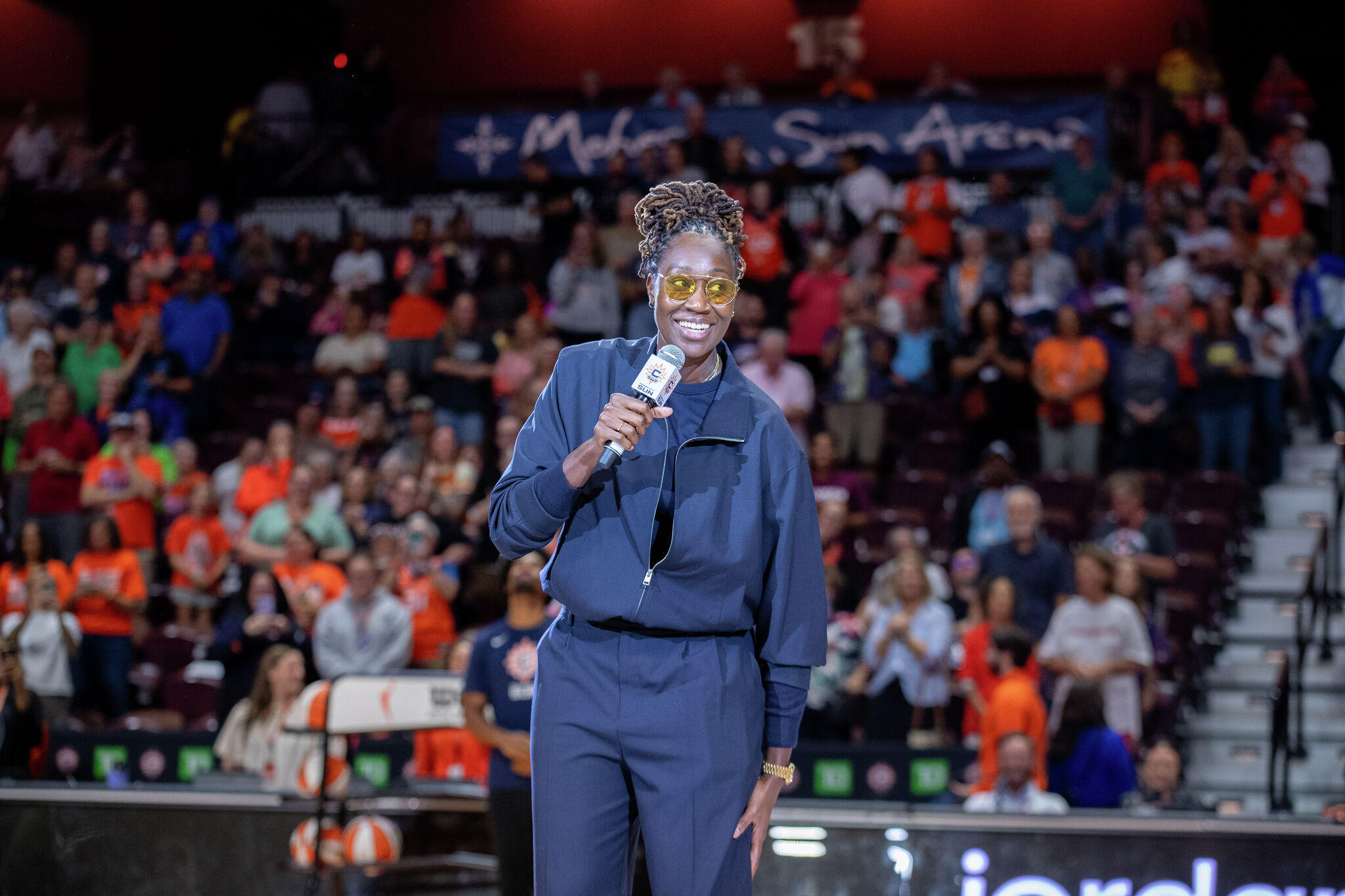 Charles played five years with the Sun, including her first and last seasons in the WNBA.