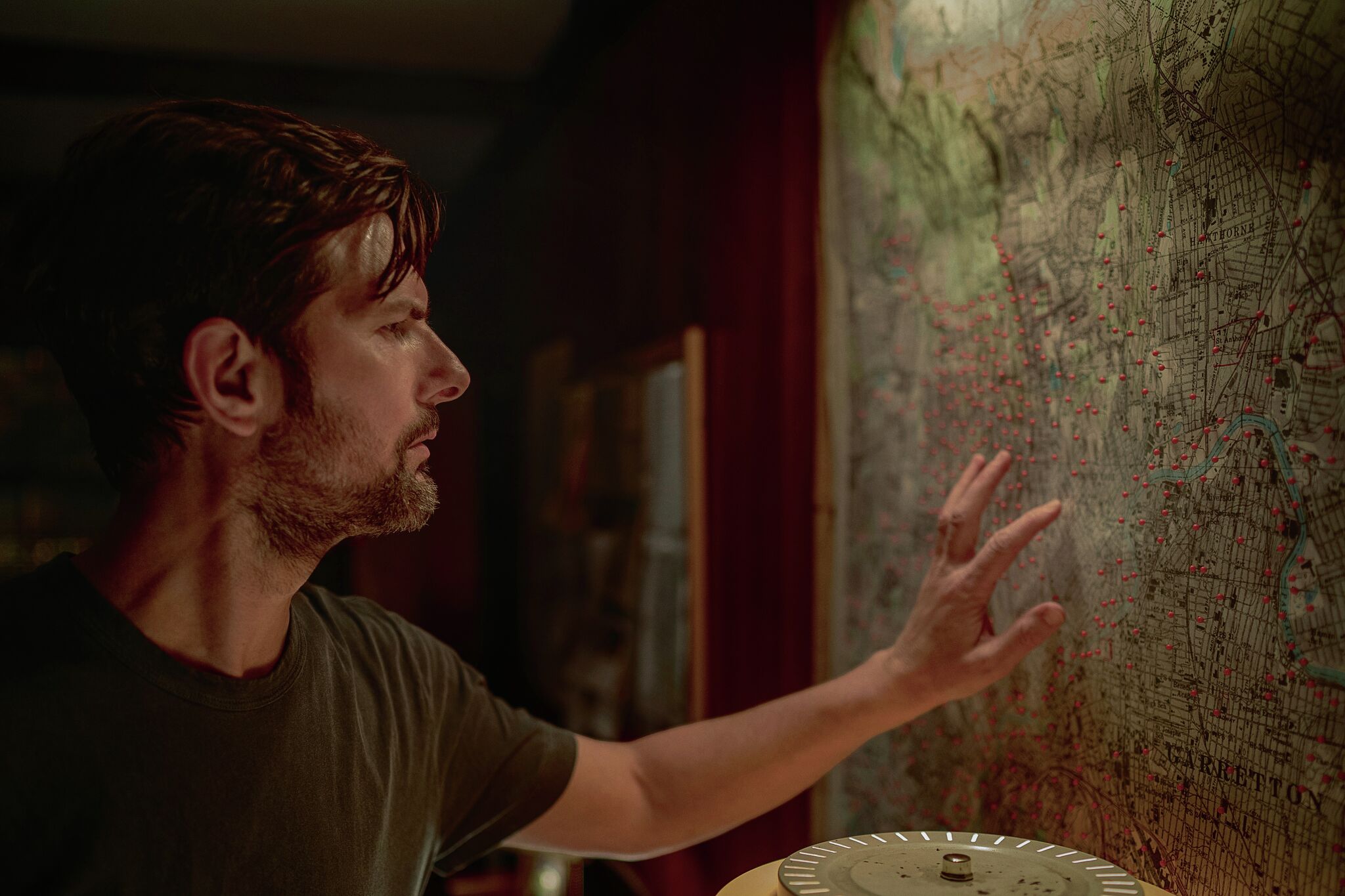 ‘The Whisper Man' revives the kind of thriller Hollywood forgot