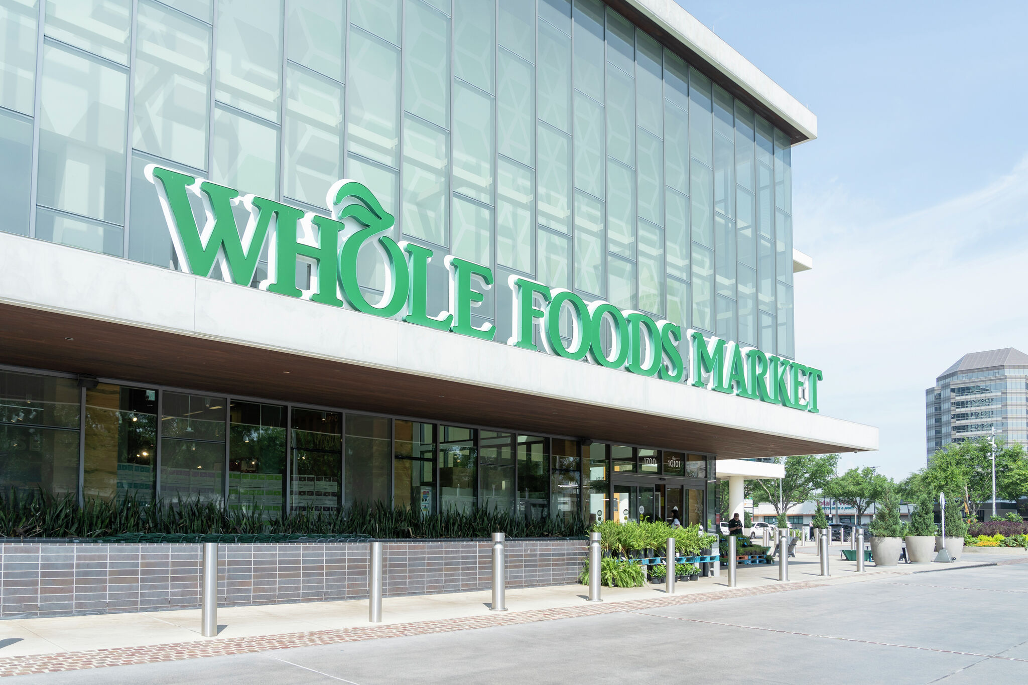 Texas Whole Foods отзывает сальсу и гуакамоле из-за вспышки сальмонеллы