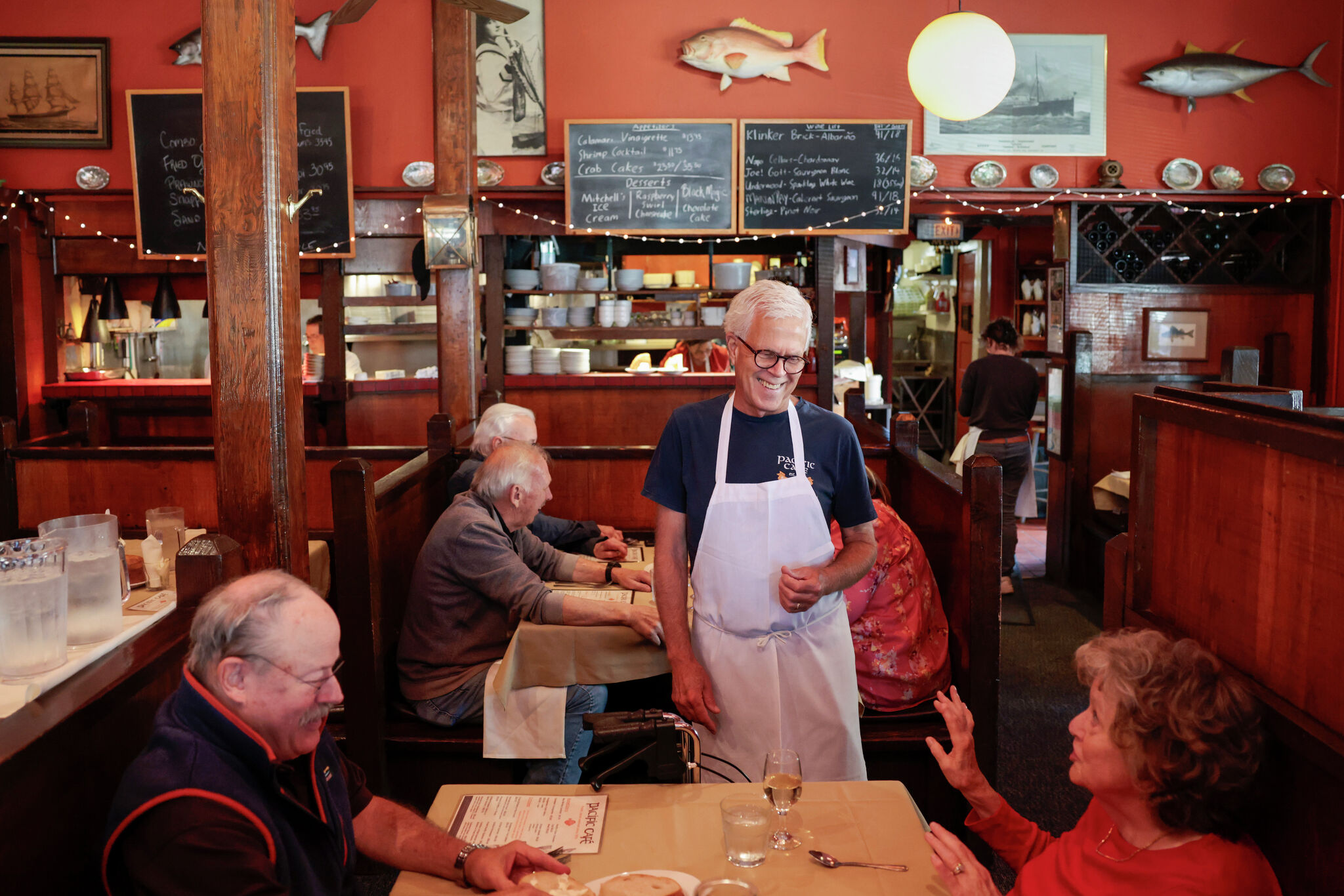 sfchronicle.com - Tara Duggan - Locals love this 52-year-old S.F. restaurant for its seafood and free wine. Now it's closing