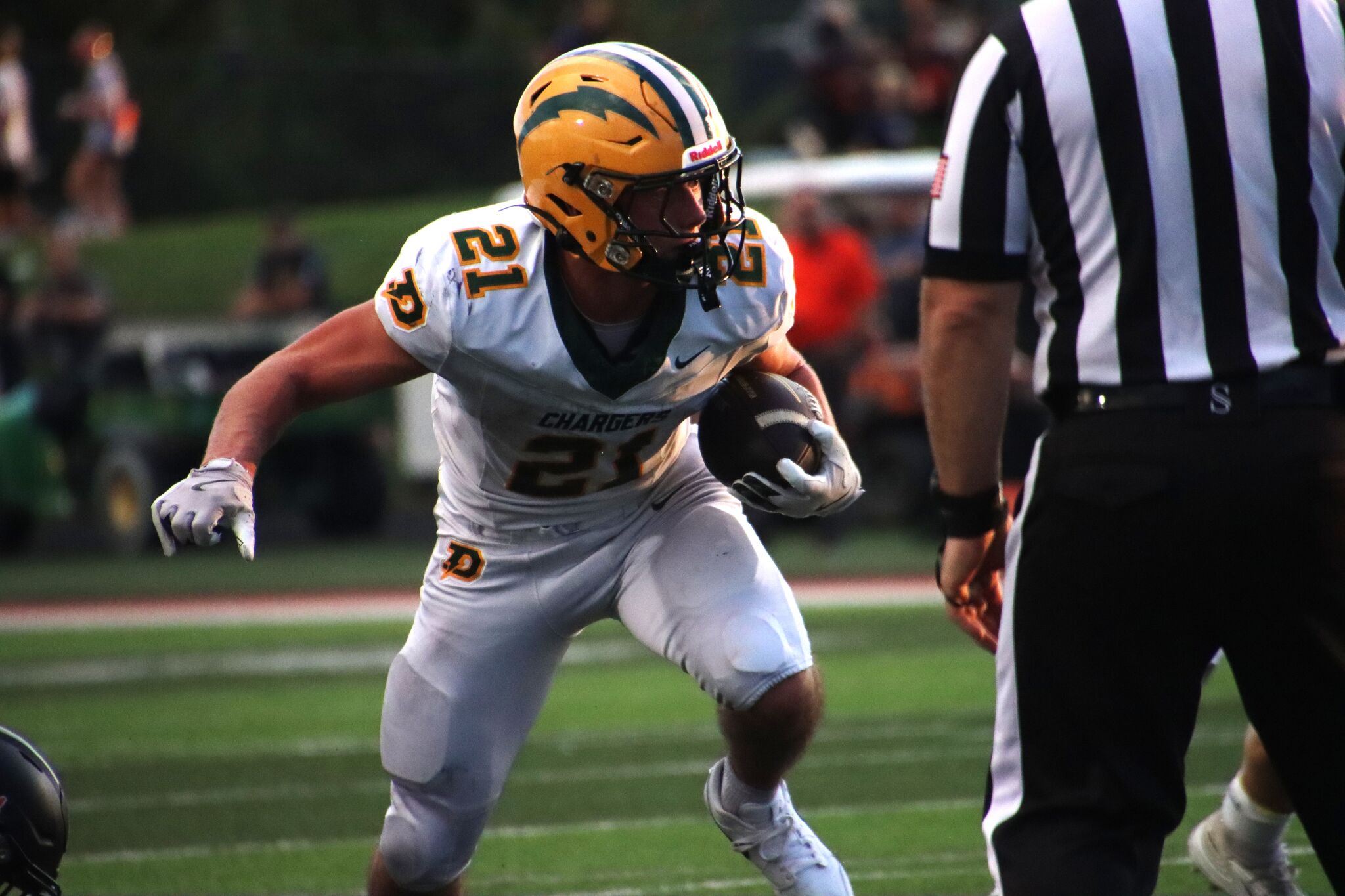 Dow's Zimmer making big impact on both sides of the ball