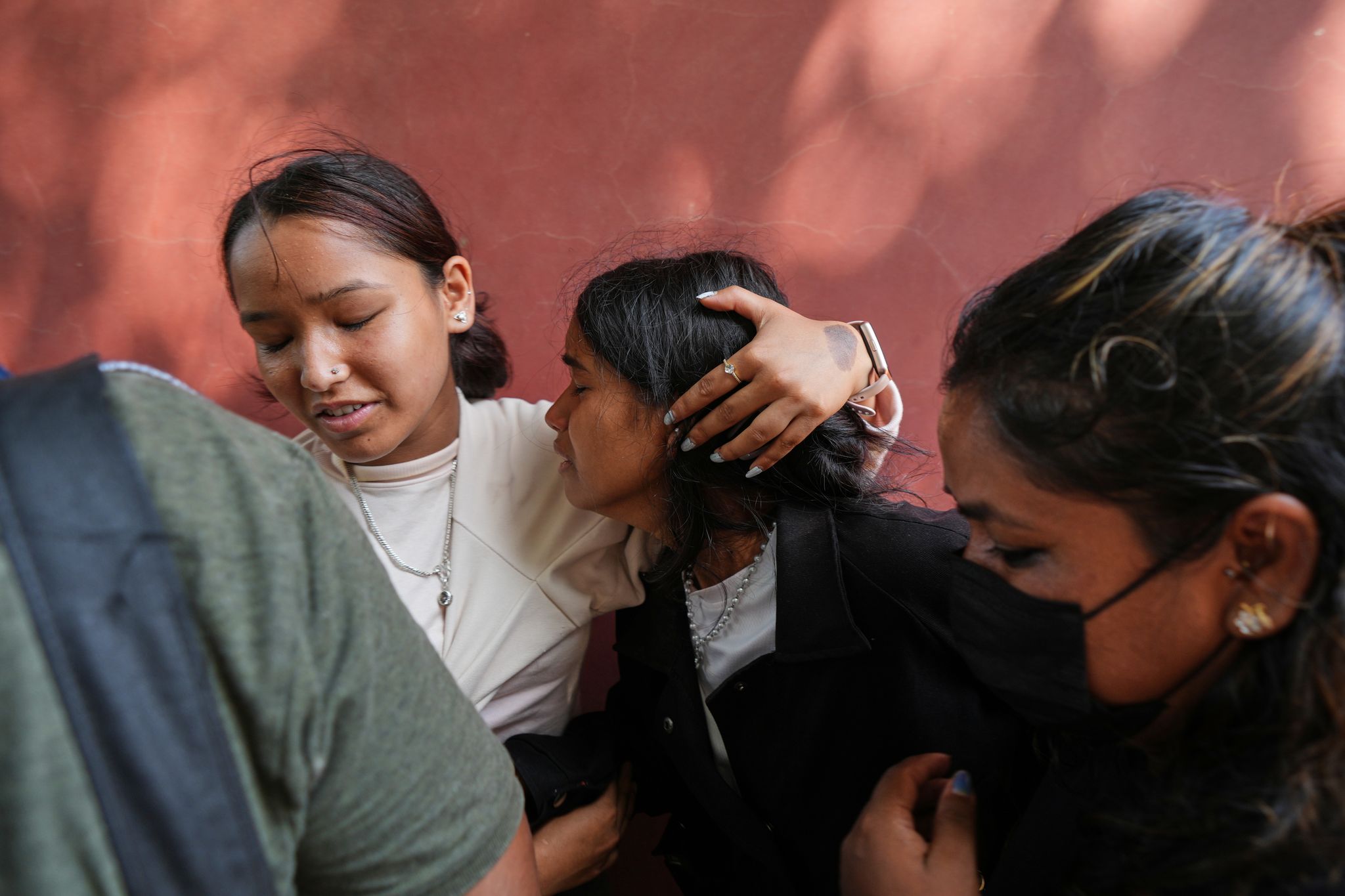Photo: sfgate.com Nepal floods latest: Number of people missing jumps significantly to nearly 2,000 - follow live