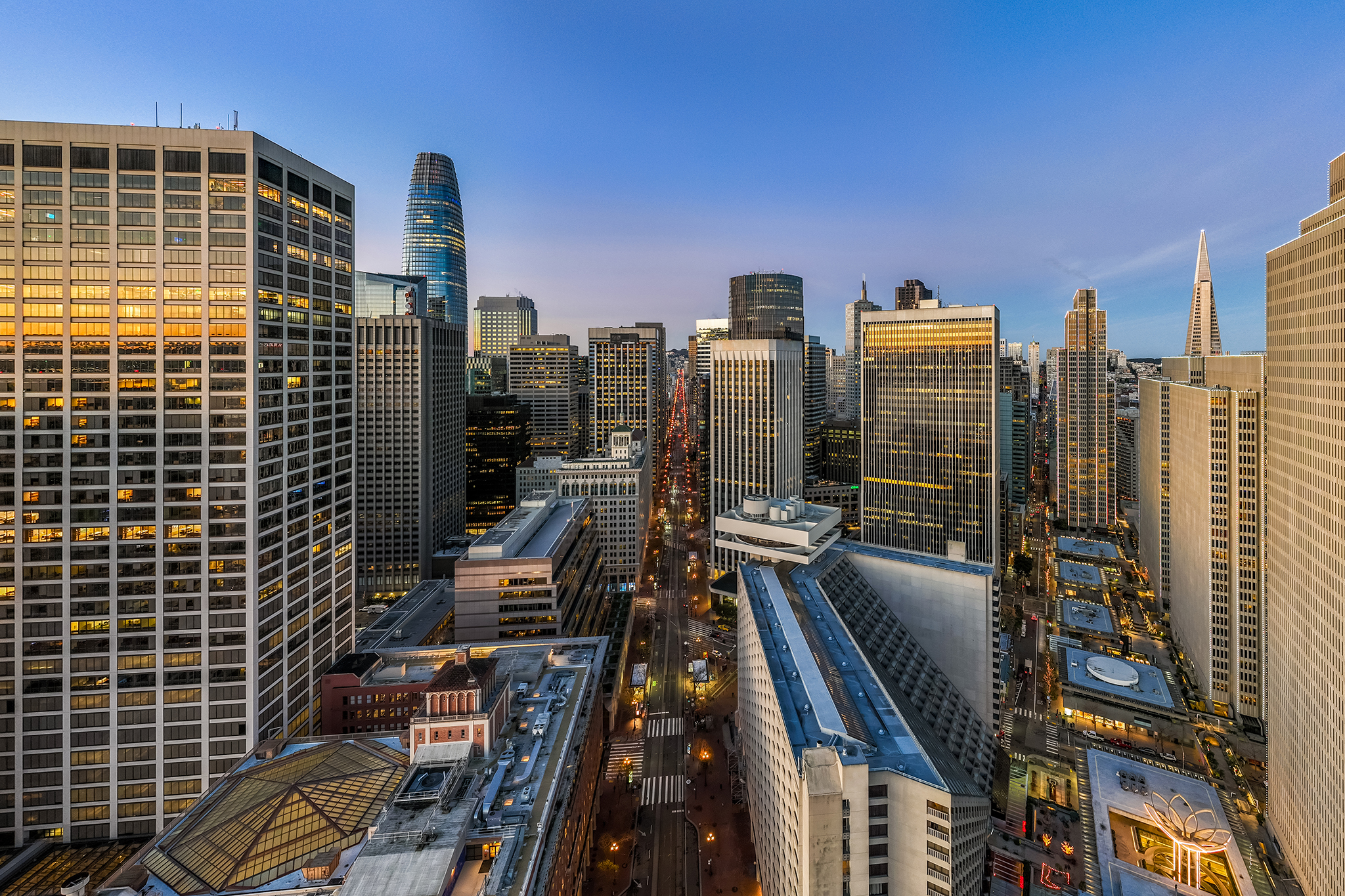 San Franciscans don't love downtown. This tour aims to change that.