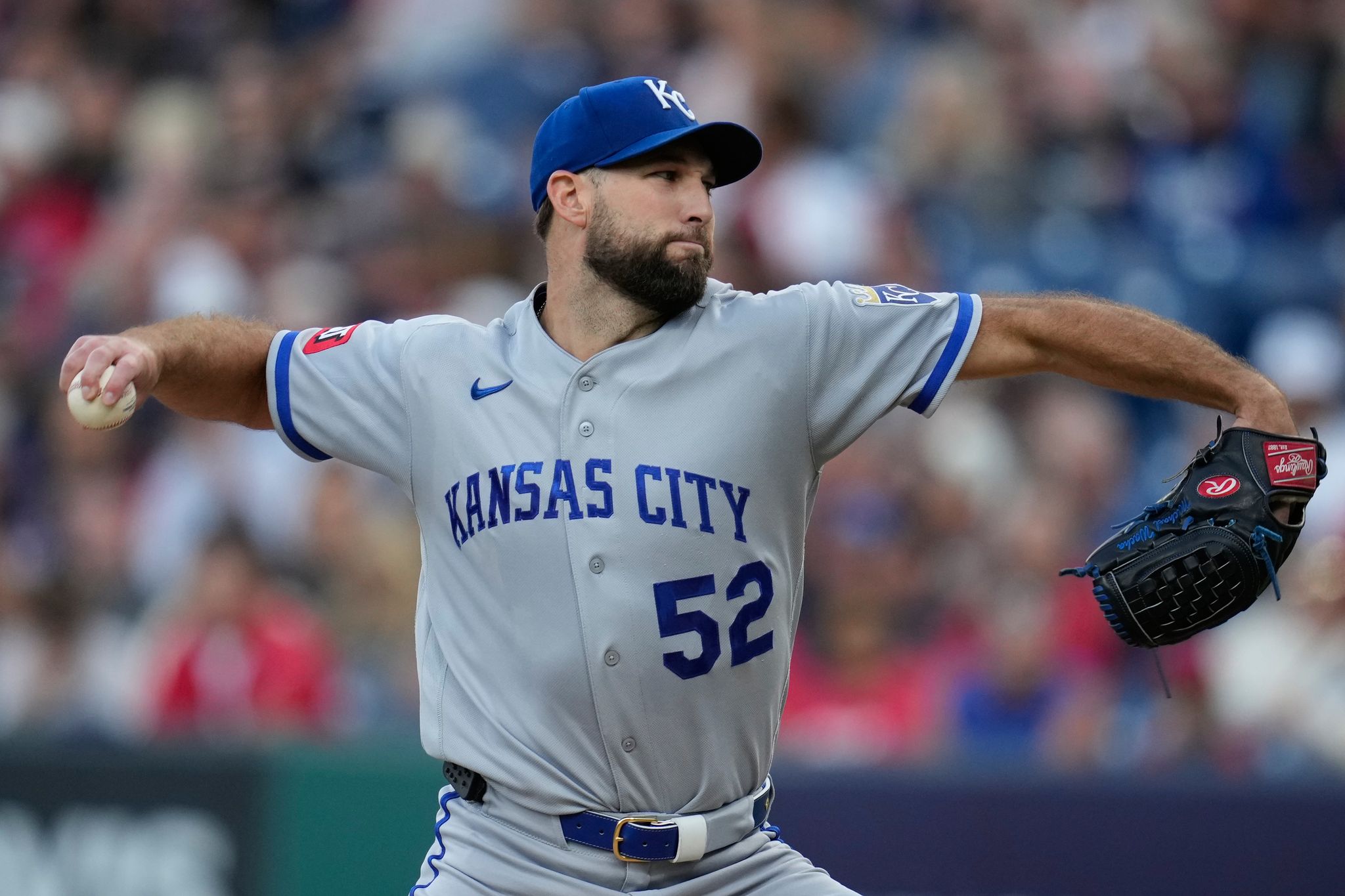 Michael Wacha dominates for 8 innings as Royals blank Guardians 3-0 for their 11th win in 12 games By TOM WITHERS , Associated Press Aug 28, 2026