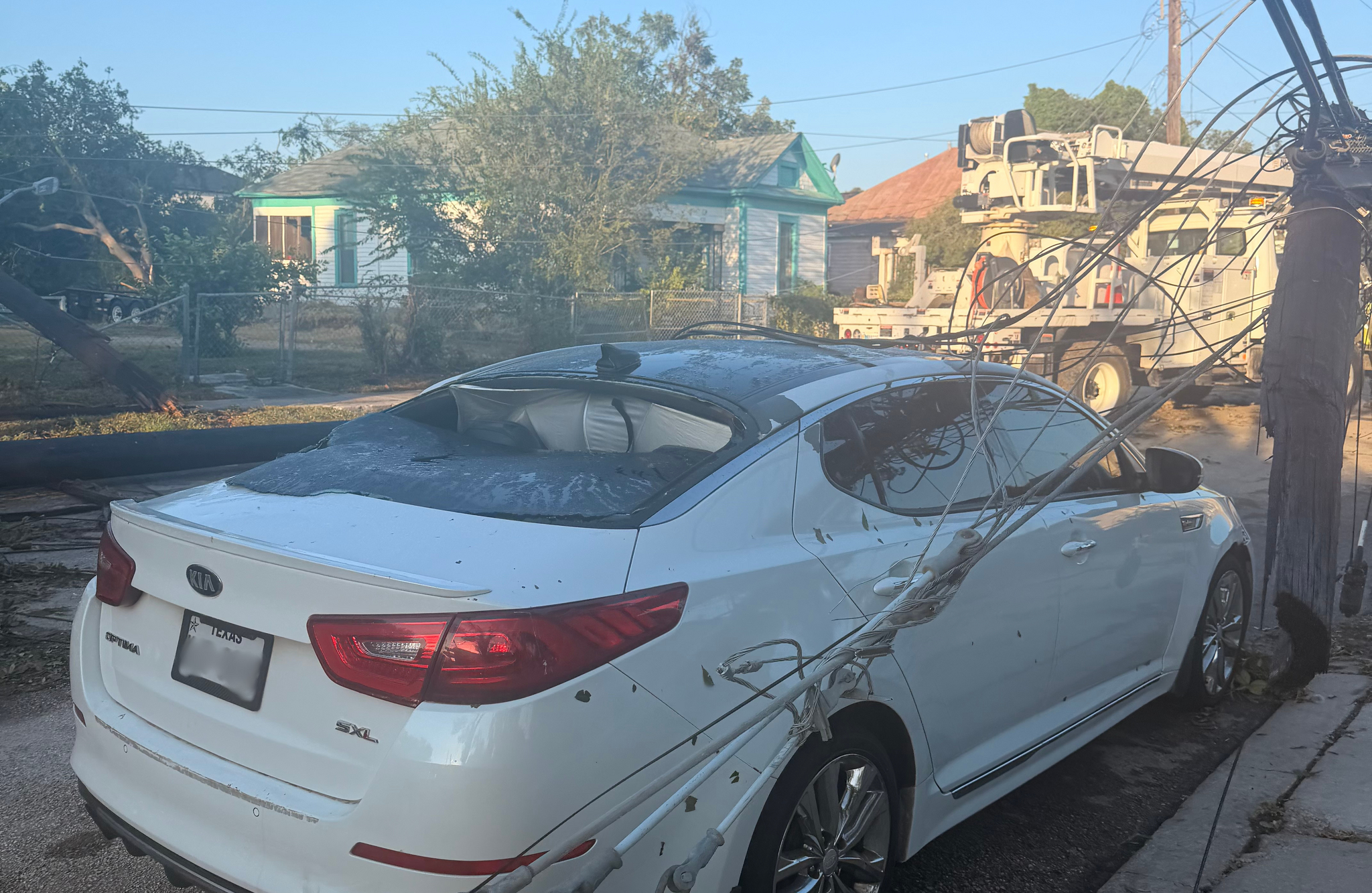Nearly 2,000 still without power after San Antonio storms. When will it return?
