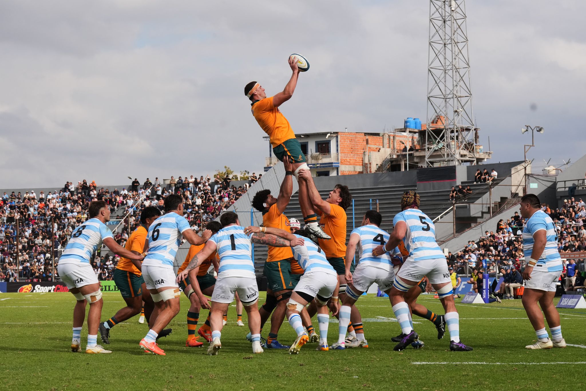 Ab Rugby Australia leads from start to finish to beat Argentina 27-21 in the 1st ...
