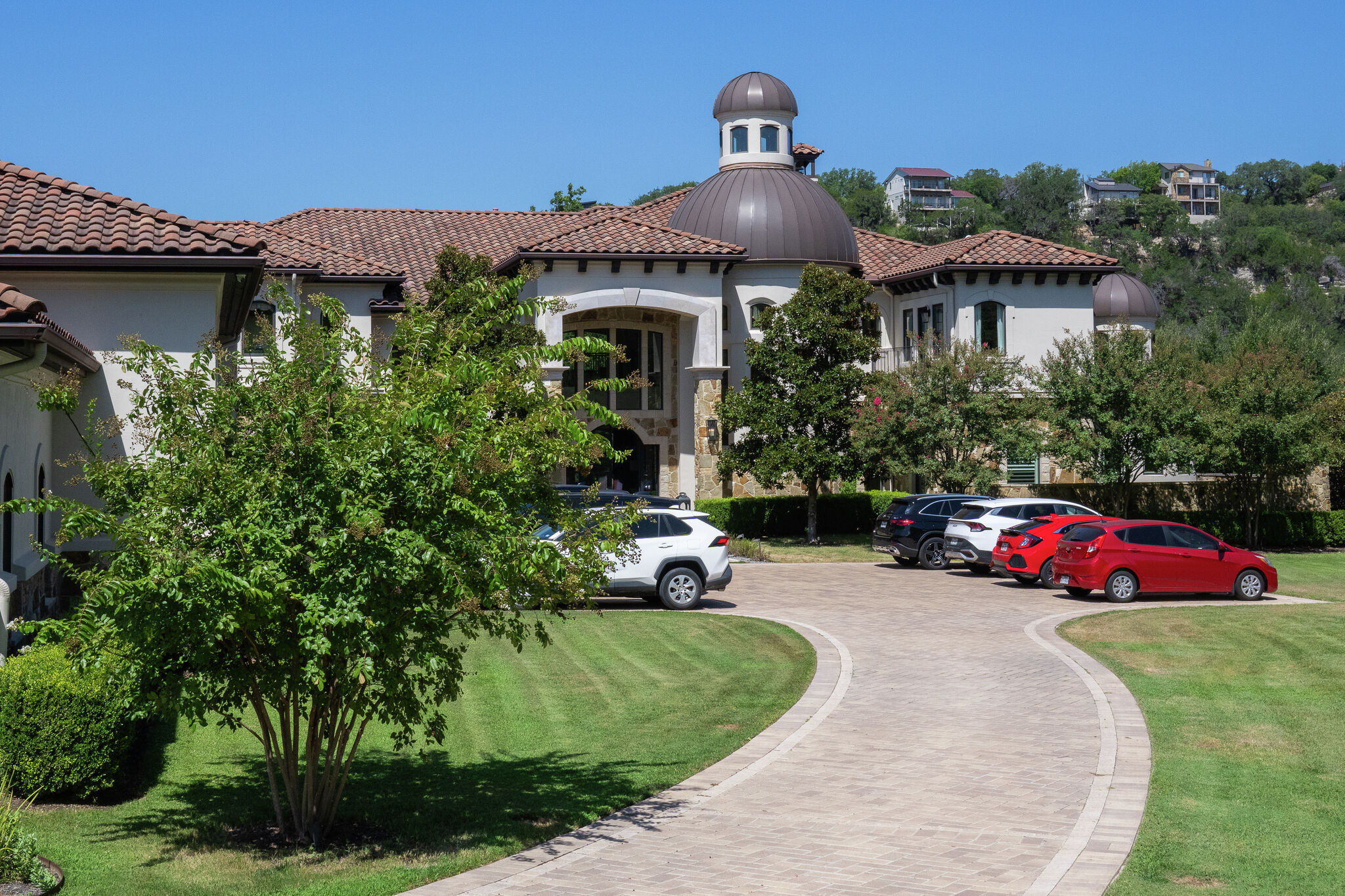 Photos: Former Red Sox star's $10.7M Austin home is an athlete's dream