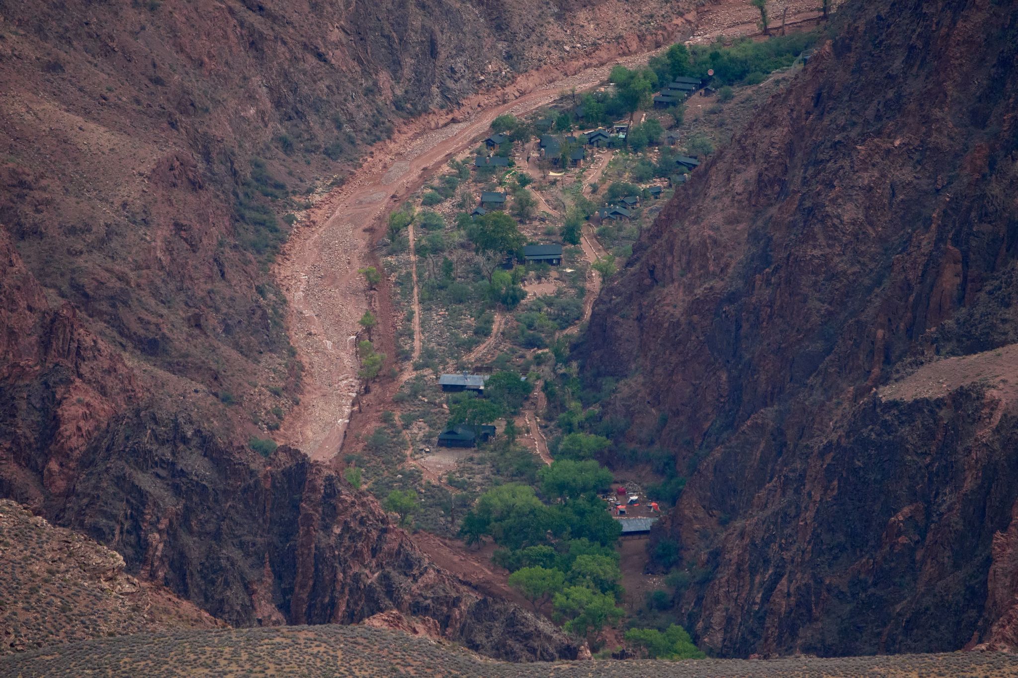 Texas chiropractor confirmed dead after Grand Canyon flood