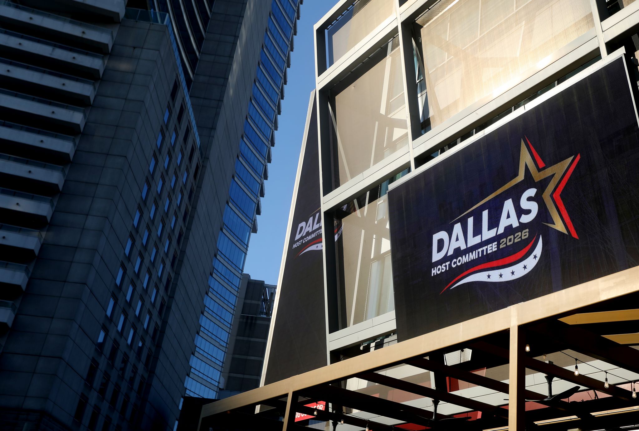 AT&T provides technical support to Dallas' Republican midterm convention