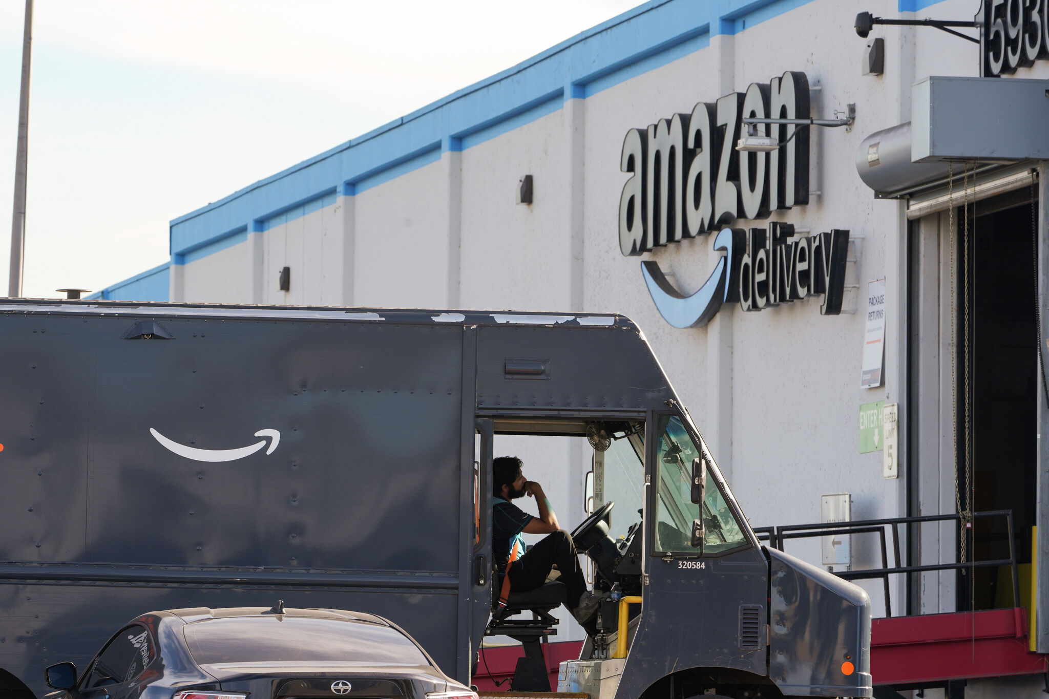 California joins suit against Amazon over ad prices