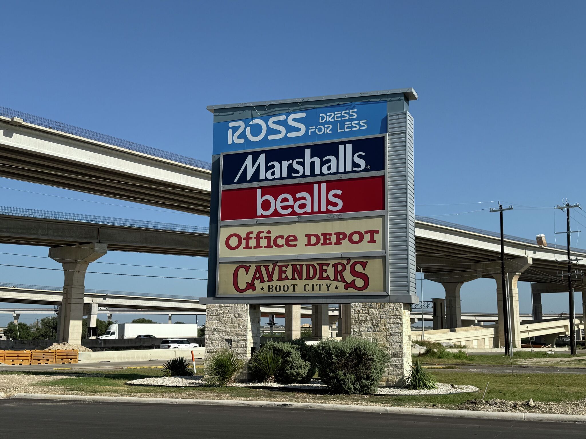 $1.2M Marshalls makes progress in San Antonio suburb