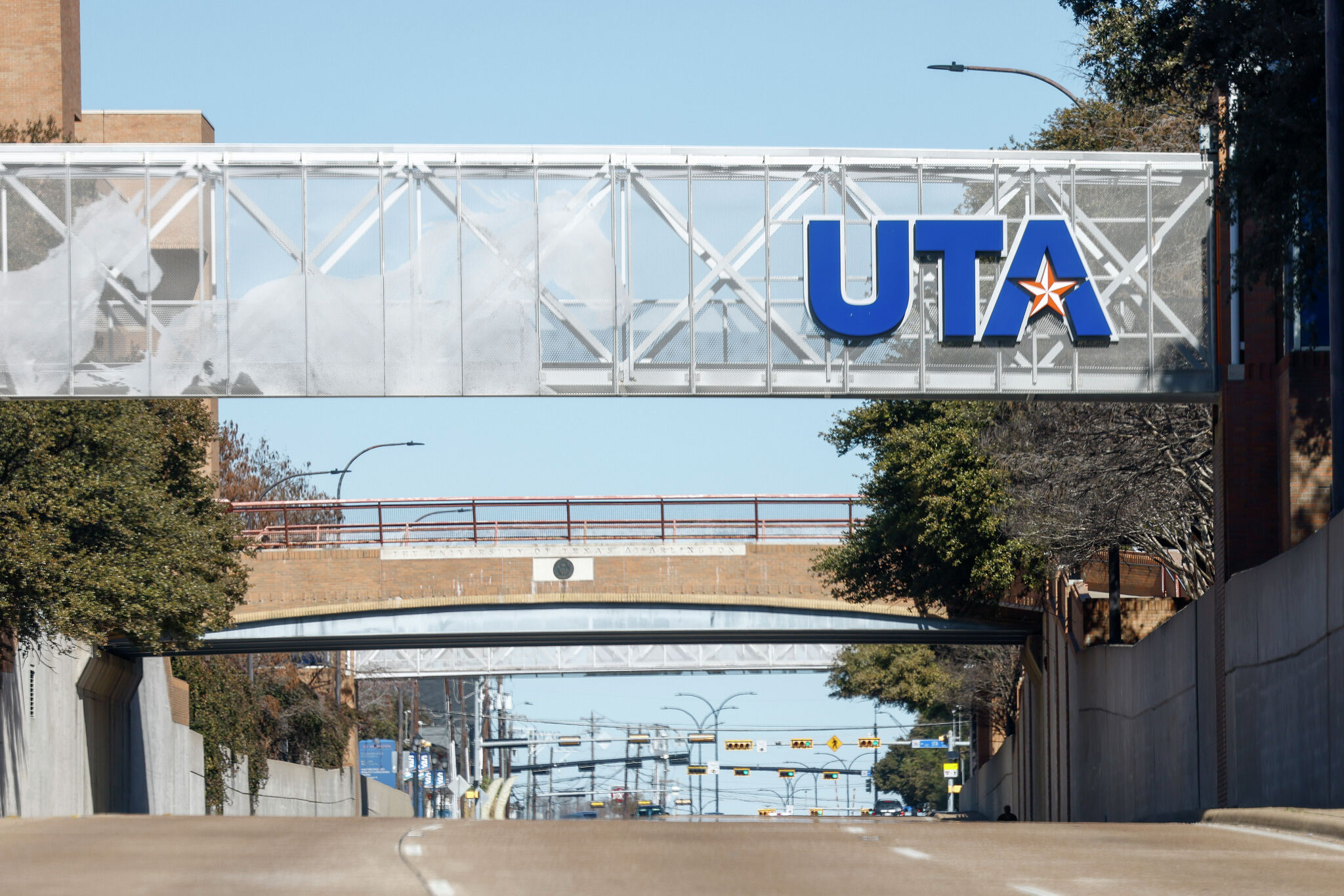 What to know about transportation, parking at UT Arlington