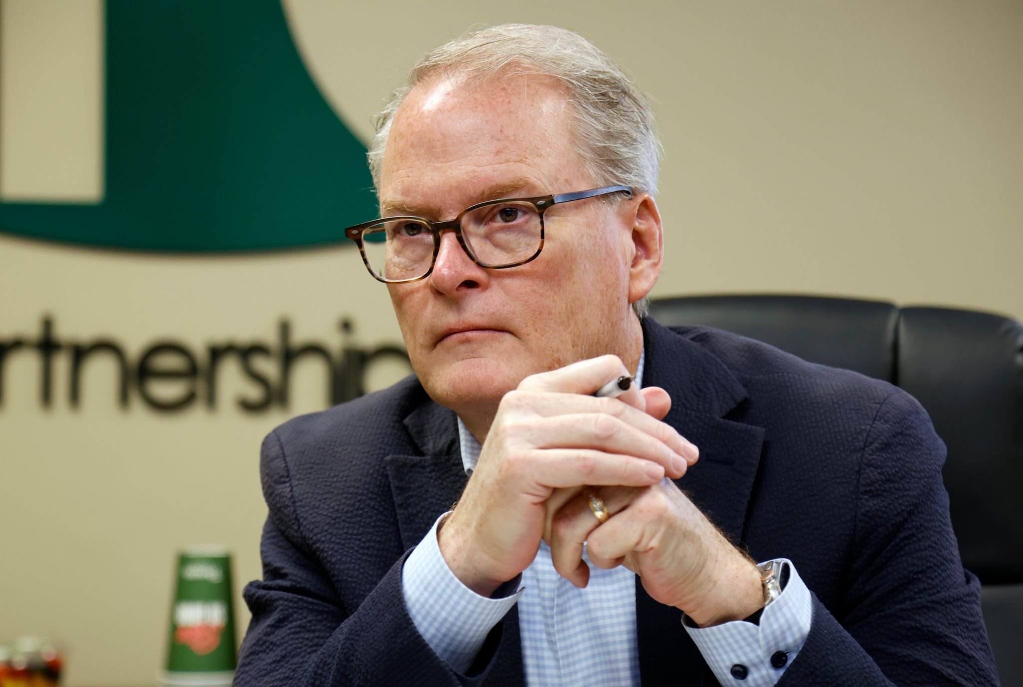 No Democrat has won a Kansas Senate seat in a century. Can a megachurch pastor change that? By JOHN HANNA , AP Political Writer Updated Sep 2, 2026 6:10 a.m.