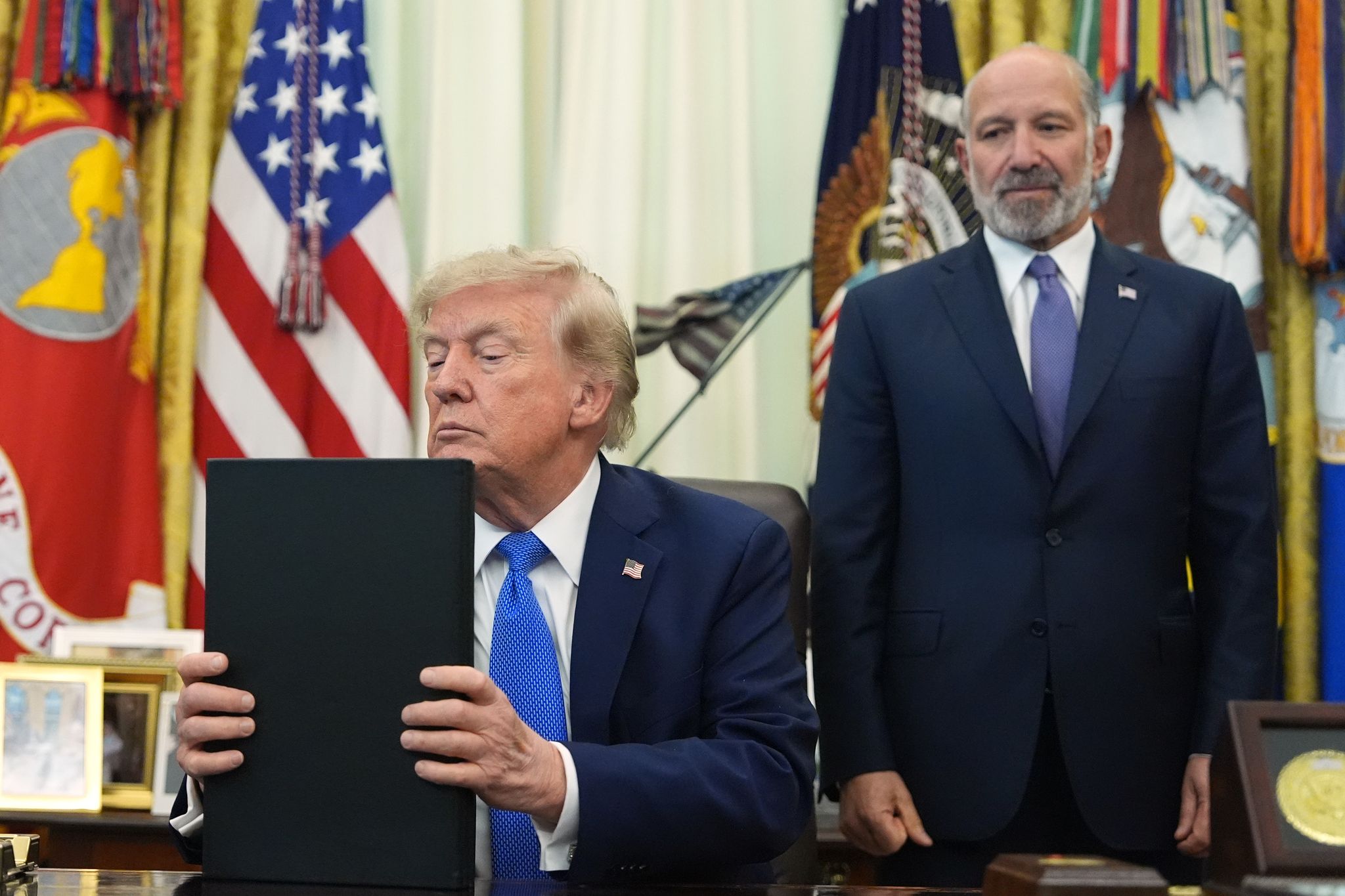 Jueza bloquea un nuevo intento de Trump de limitar la ciudadanía por nacimiento