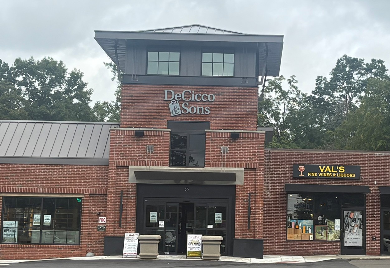 The new DeCicco & Sons grocery store in Greenwich will operate in a building that formerly housed a Stop & Shop.