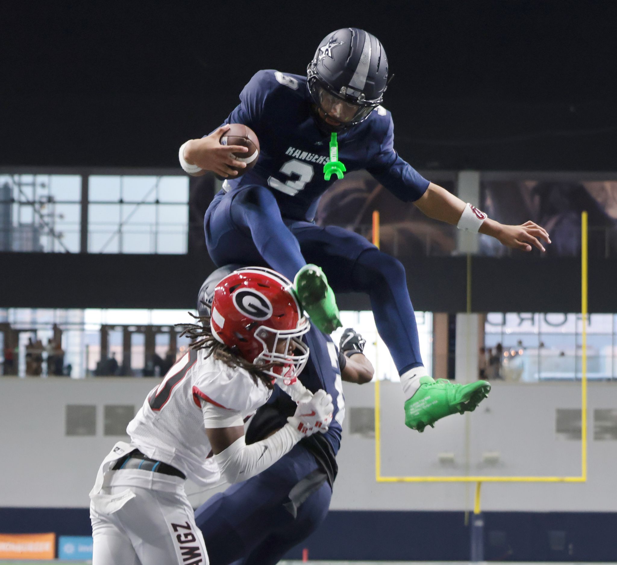Trey Wright shines, Lone Star's offense explodes in dominant win over Cedar Hill