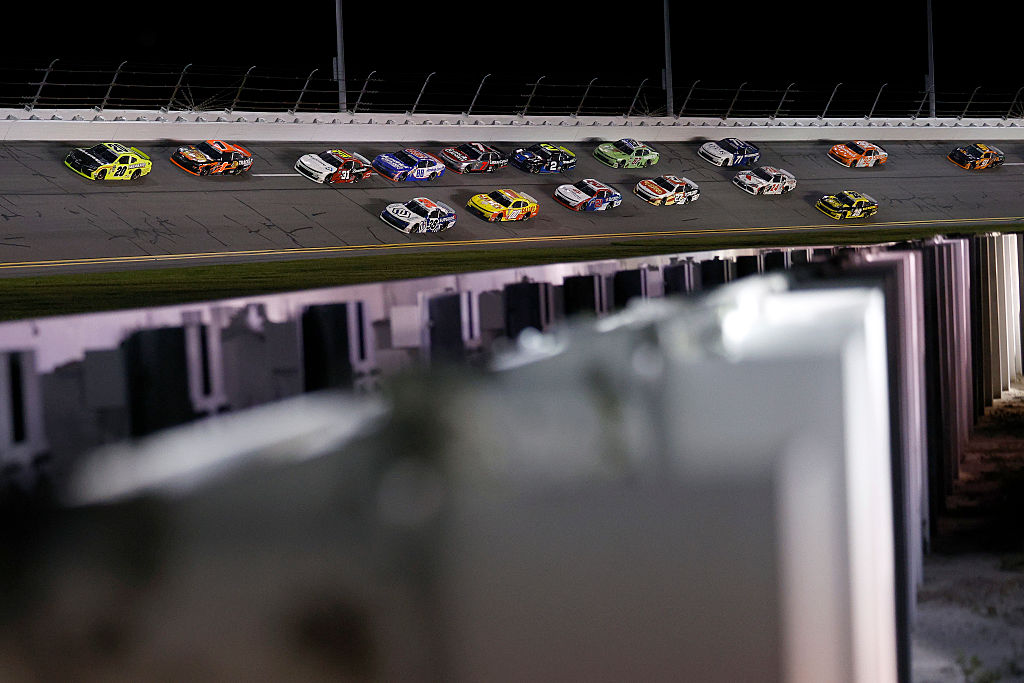 How to watch NASCAR Cook Out Southern 500: TV channel, time, live stre