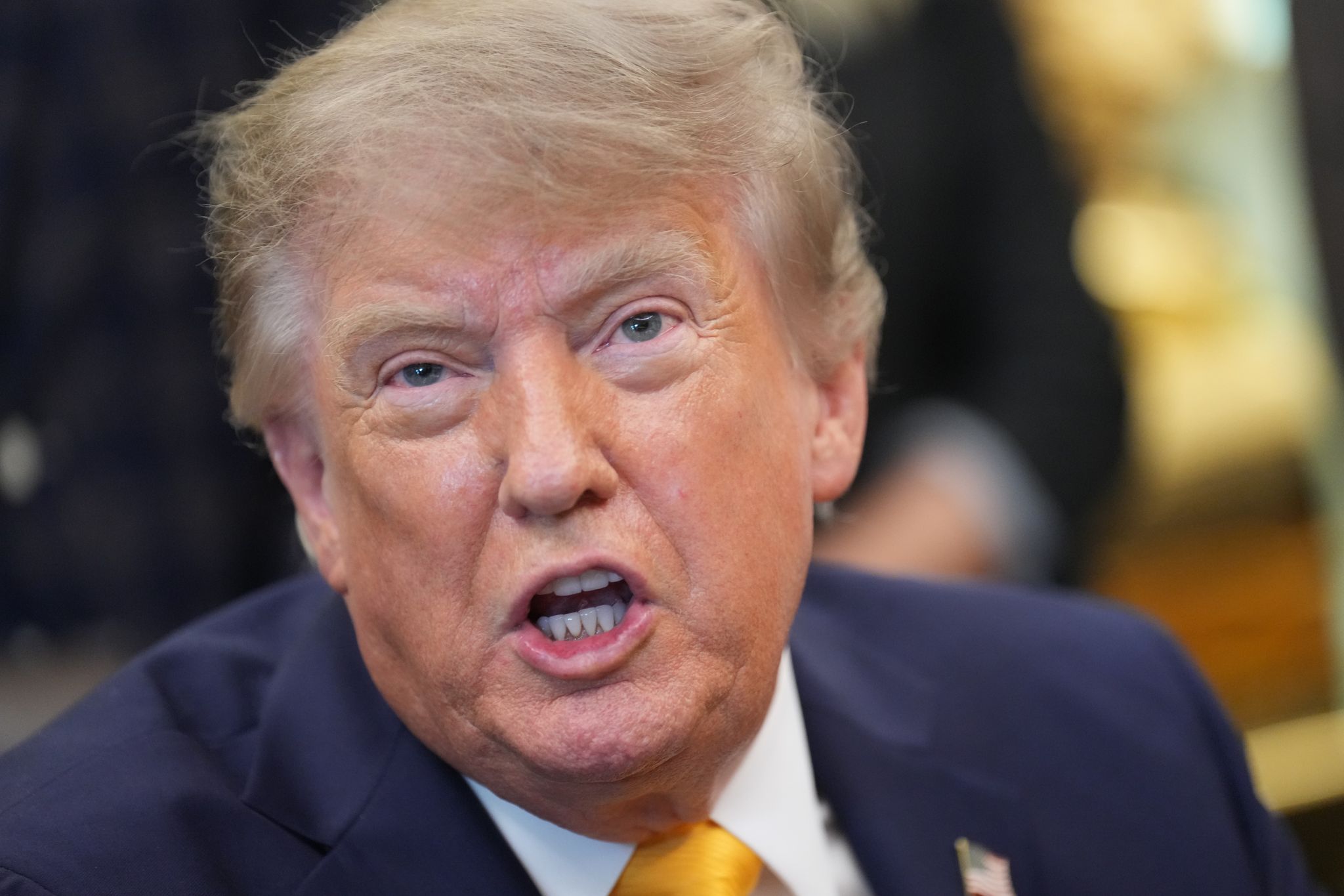 Trump llama al conflicto con Irán 