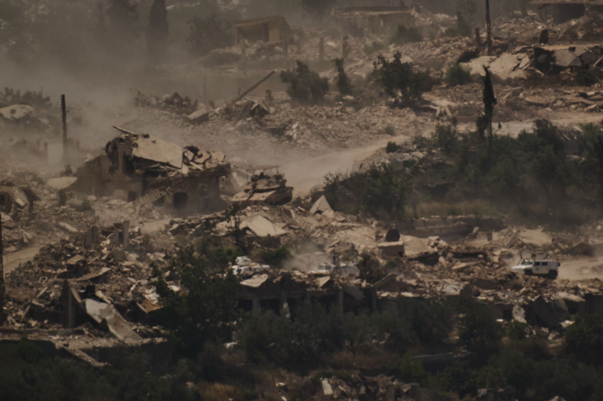 Months after ceasefire, Israel and Hezbollah battle over a strategic hill in Lebanon By BASSEM MROUE , Associated Press Updated Sep 5, 2026 1:45 a.m.