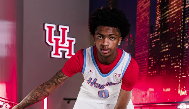 Darrell Davis, ranked nation's No. 6 point guard recruit, commits to UH basketball